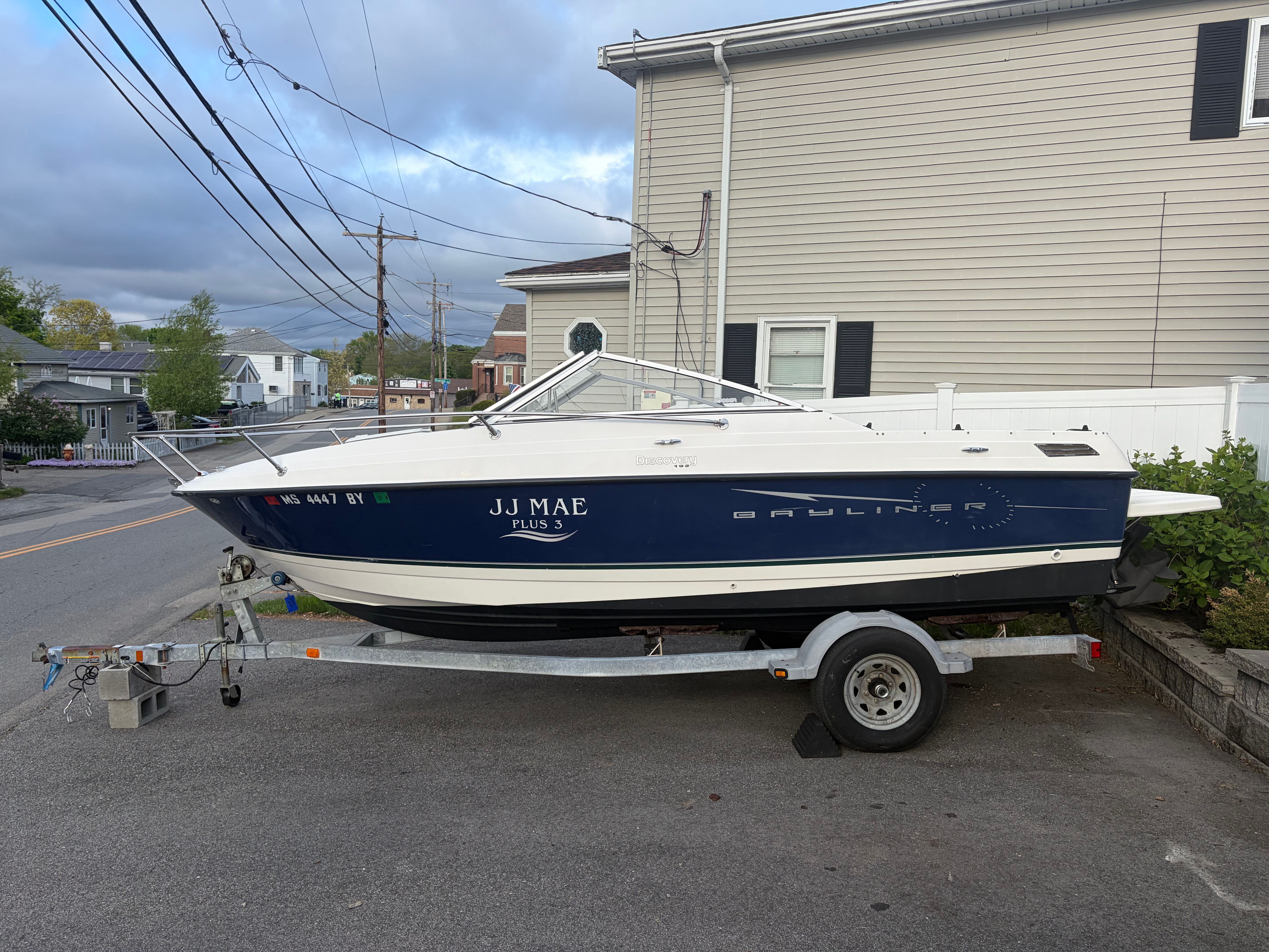 2012 Bayliner 192 Discovery Cuddy