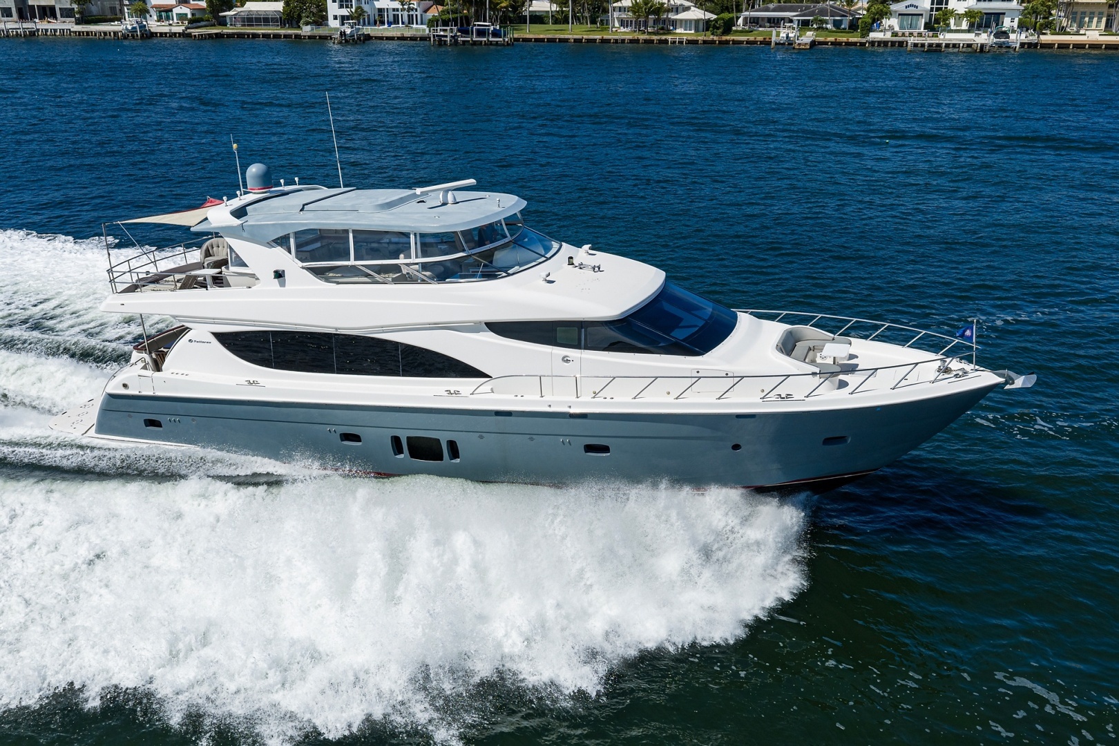 2013 Hatteras 80 Motor Yacht - Image 75