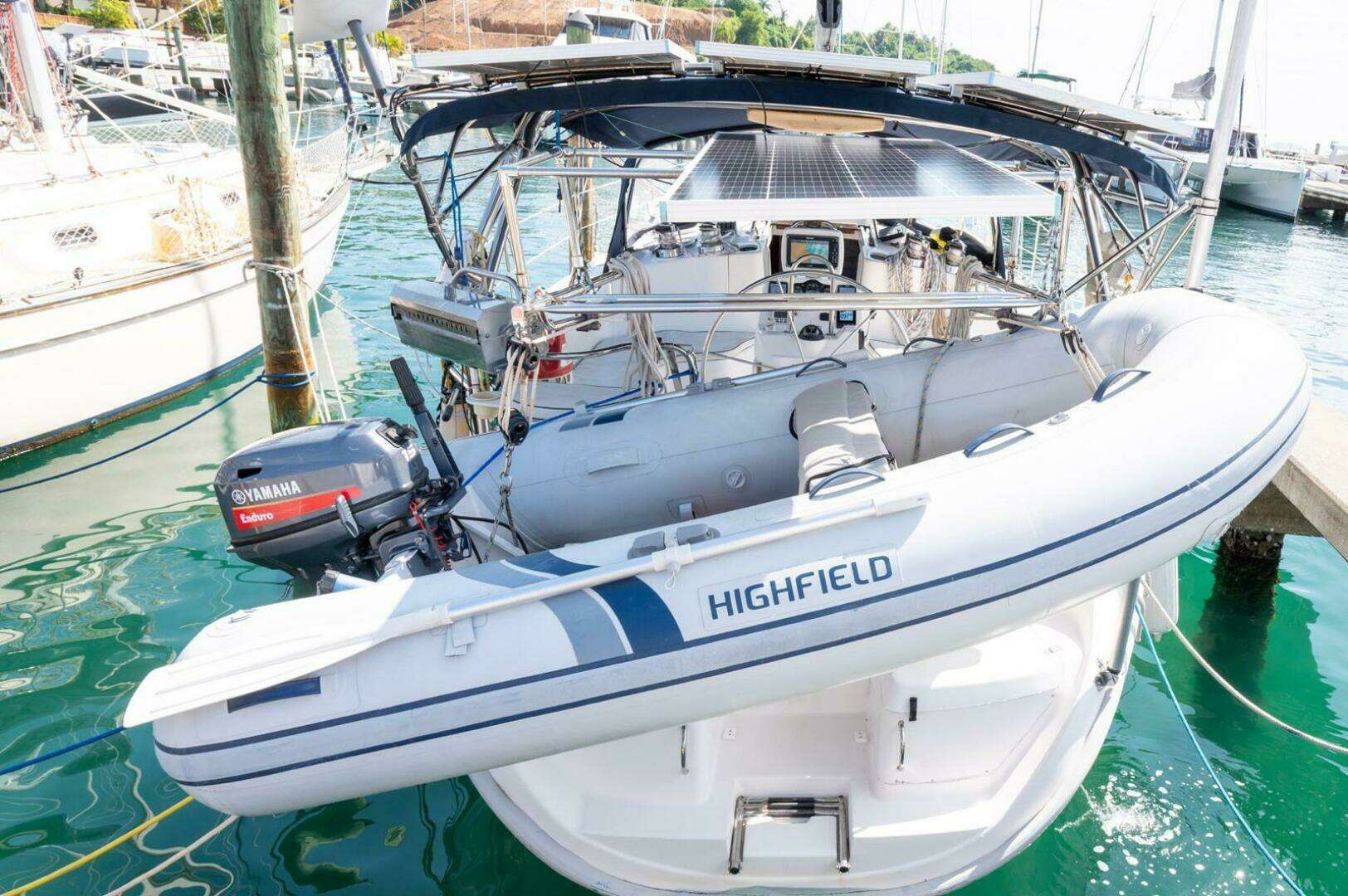2001 Hunter 410 - Image 8