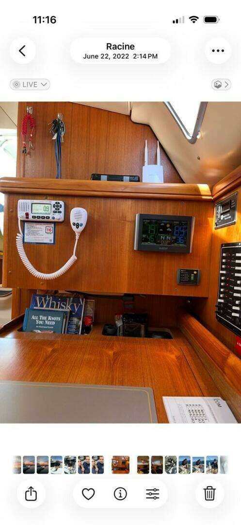 2003 Hunter 353 - Image 15