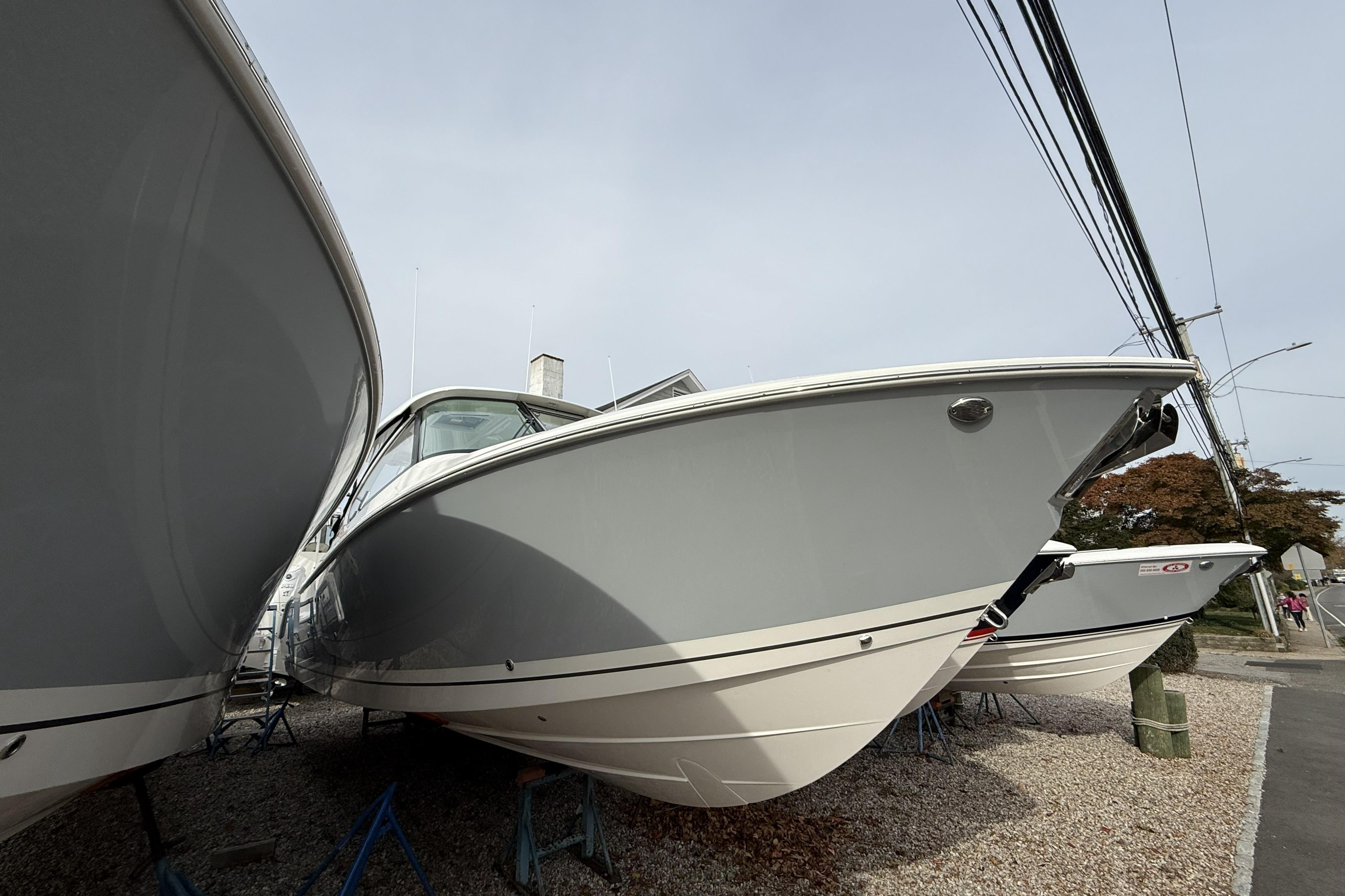 2026 Pursuit DC 306 Dual Console