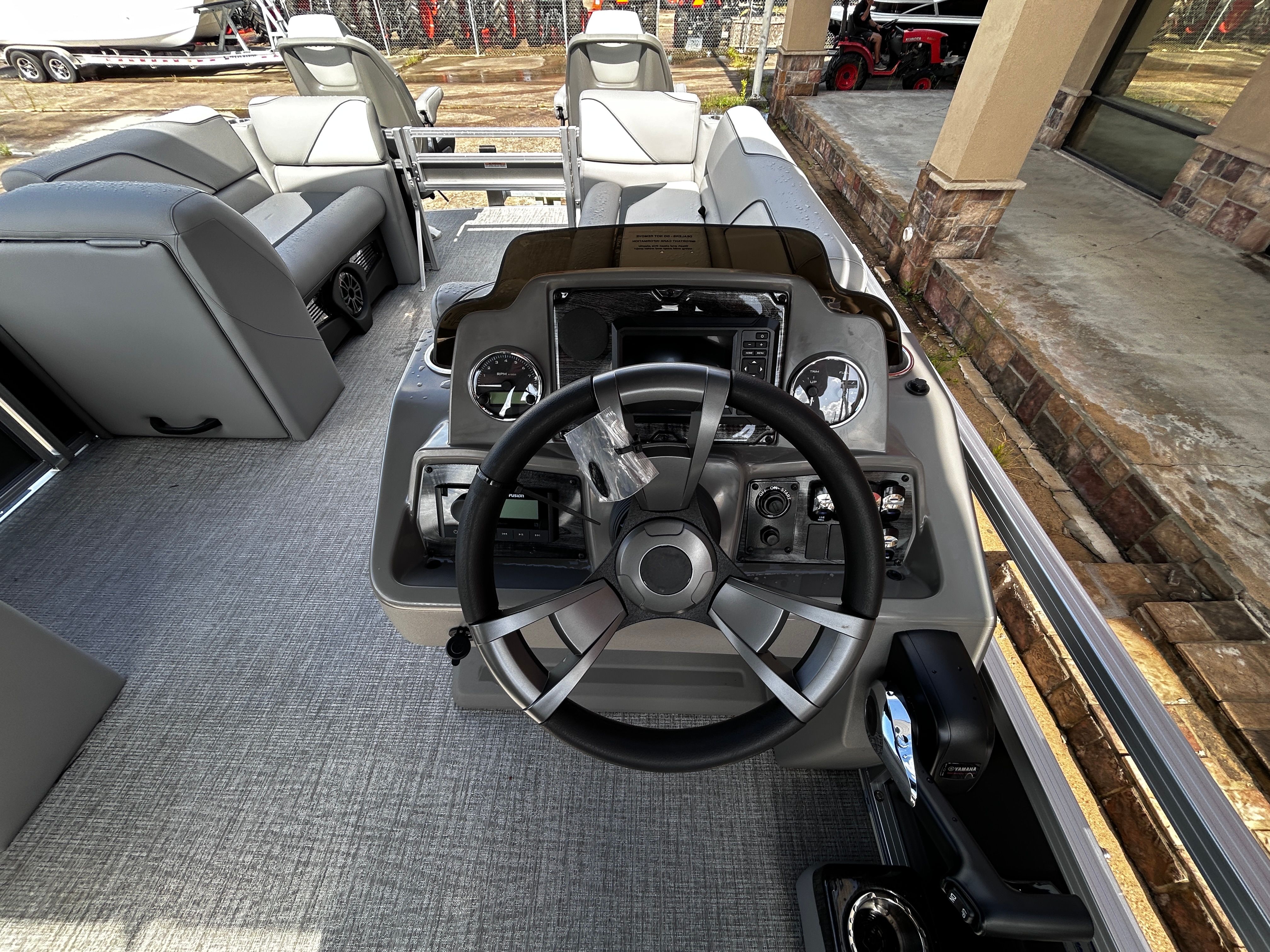 2025 Avalon Venture Fish N Cruise - 23' - 15