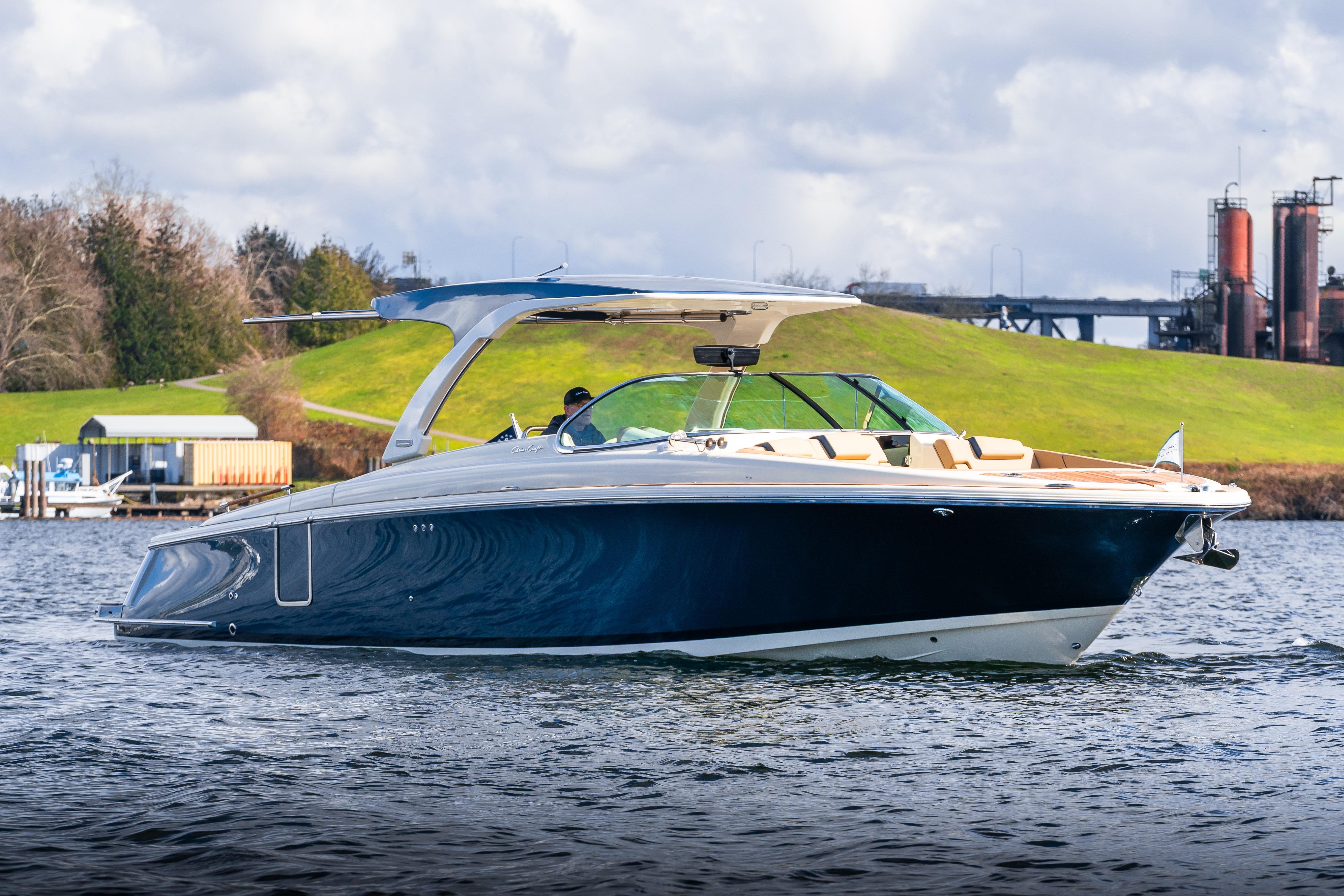 2025 Chris-Craft Launch 35 GT