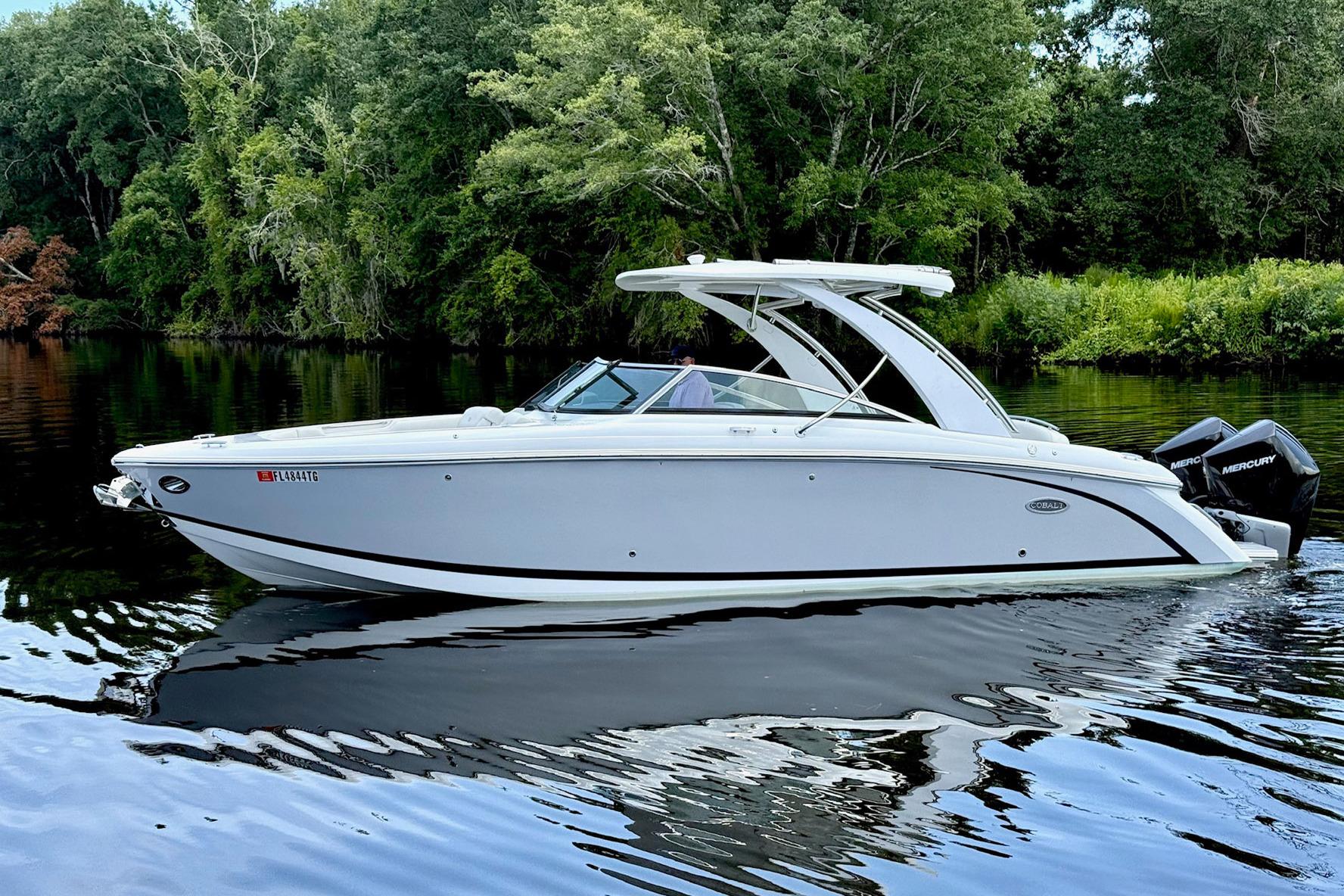 2022 Cobalt 30SC