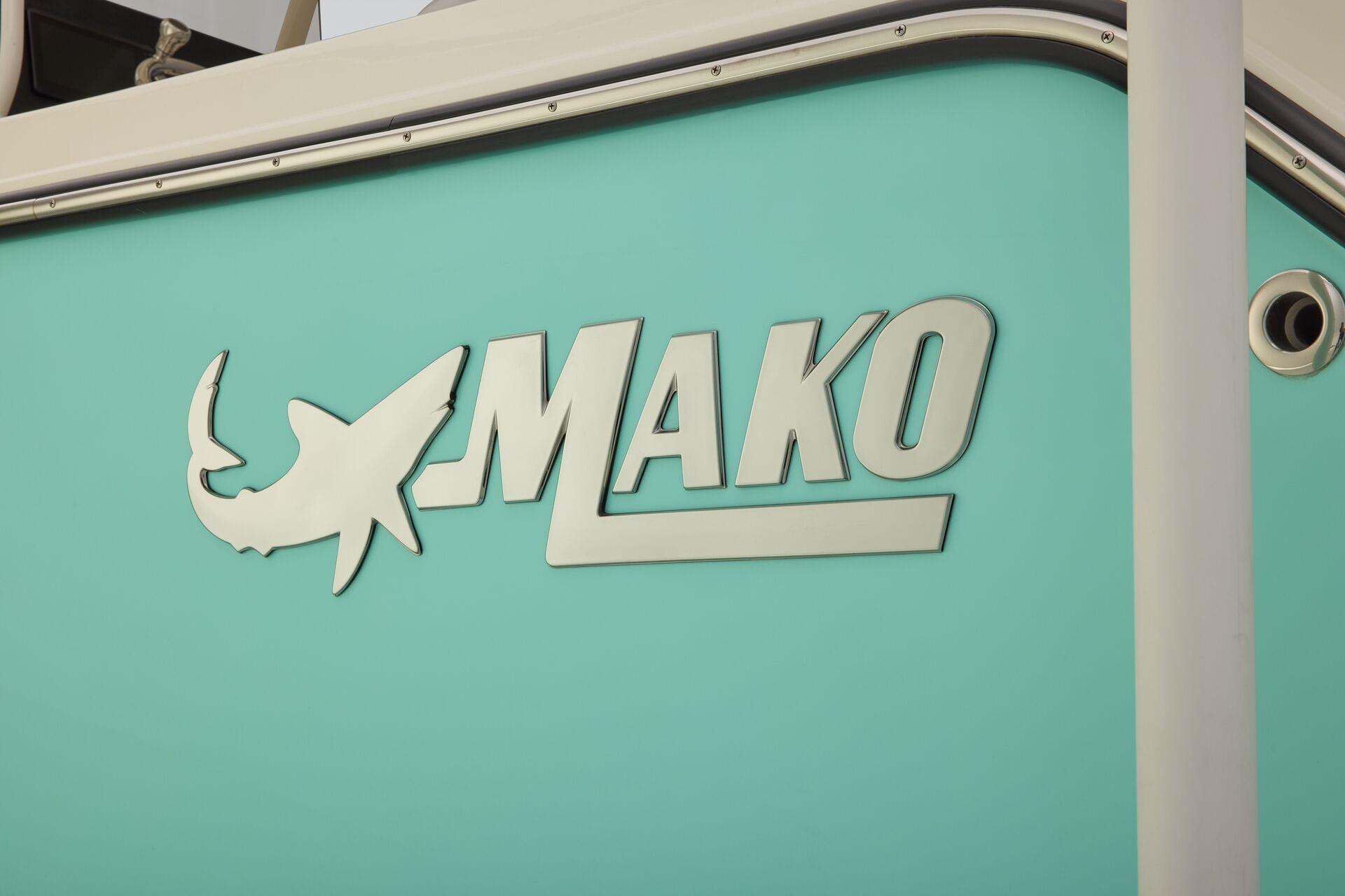 2026 Mako 226 Center Console - 35