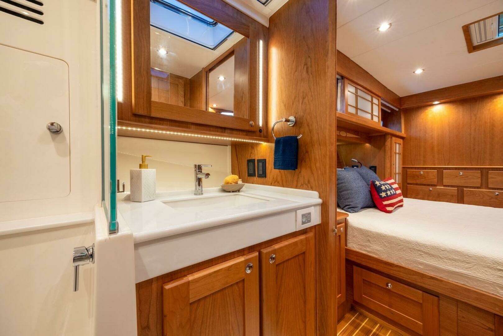 2027 Sabre 51 - Image 21