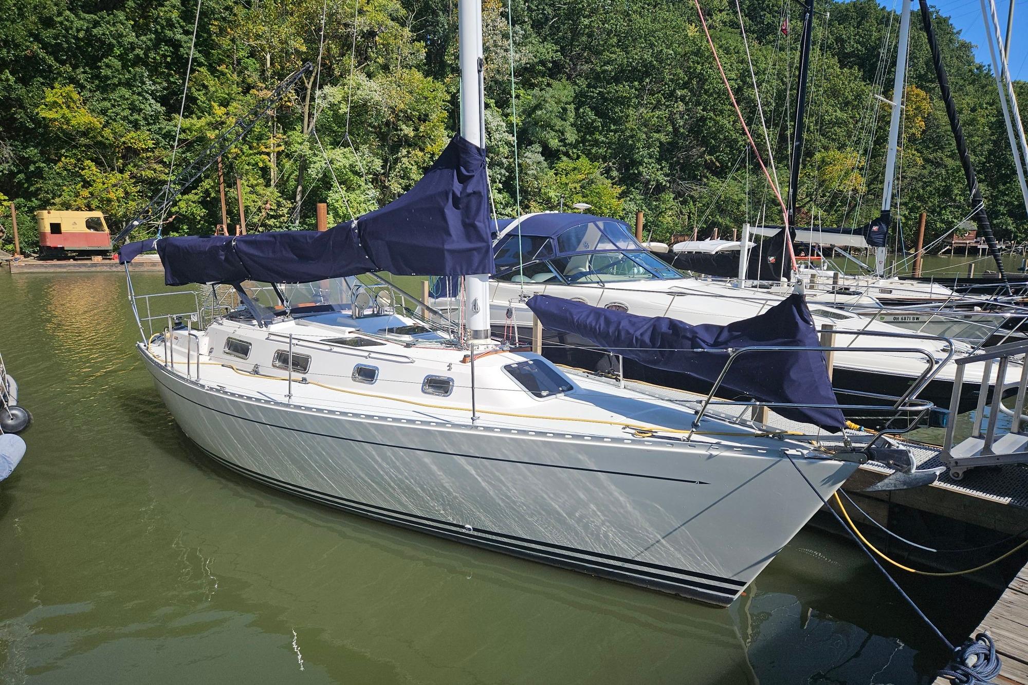 1995 Freedom 35