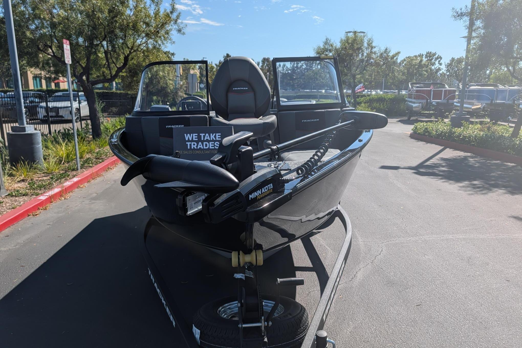 2026 Tracker Pro Guide V-175 Combo