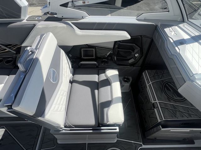 2025 Tigé 23ZX - 11