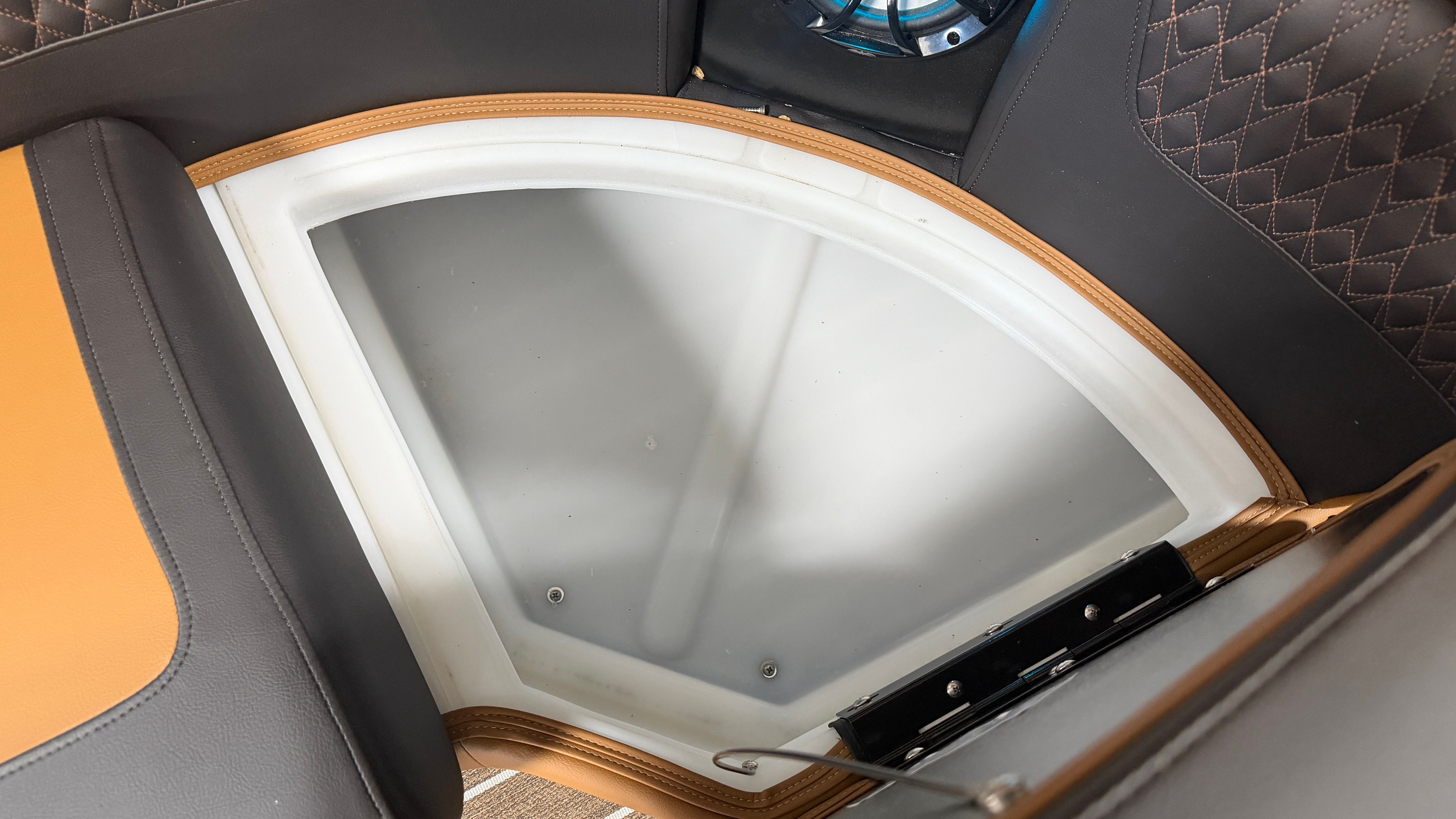 2026 Premier 230 Solaris - 27