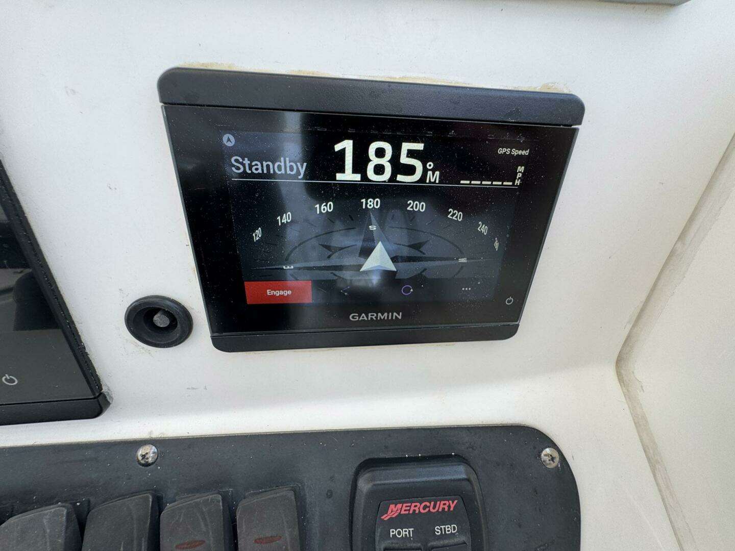 2011 Boston Whaler 305 Conquest - Image 29