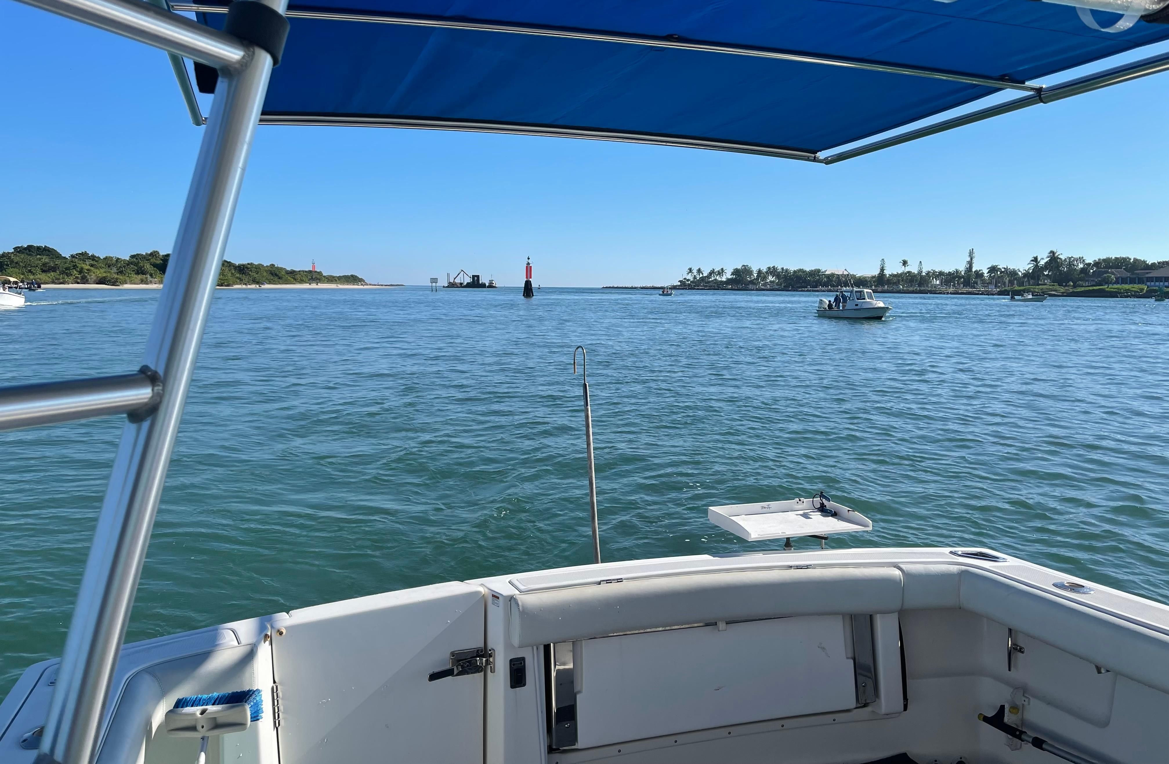 2006 Tiara Yachts 2900 Open Classic - 14