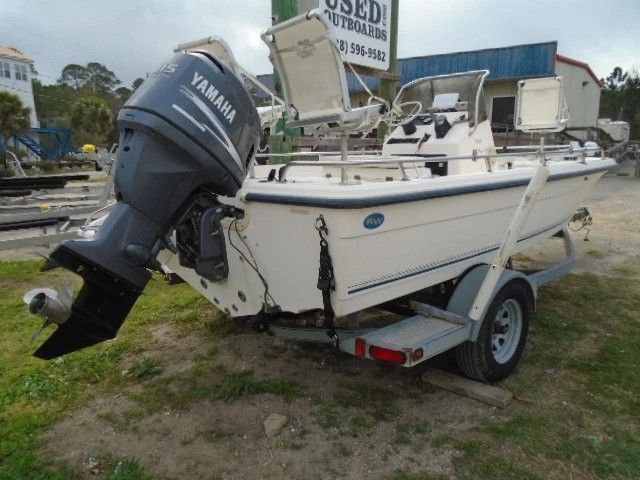 2003 Key West 196 Center Console - 3