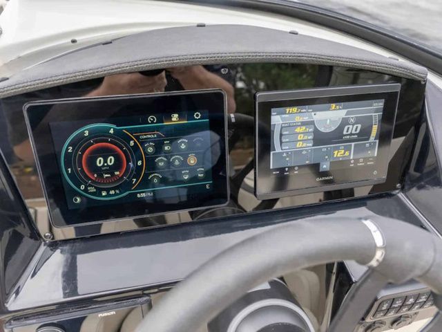2026 Stingray 23 OSX - 19