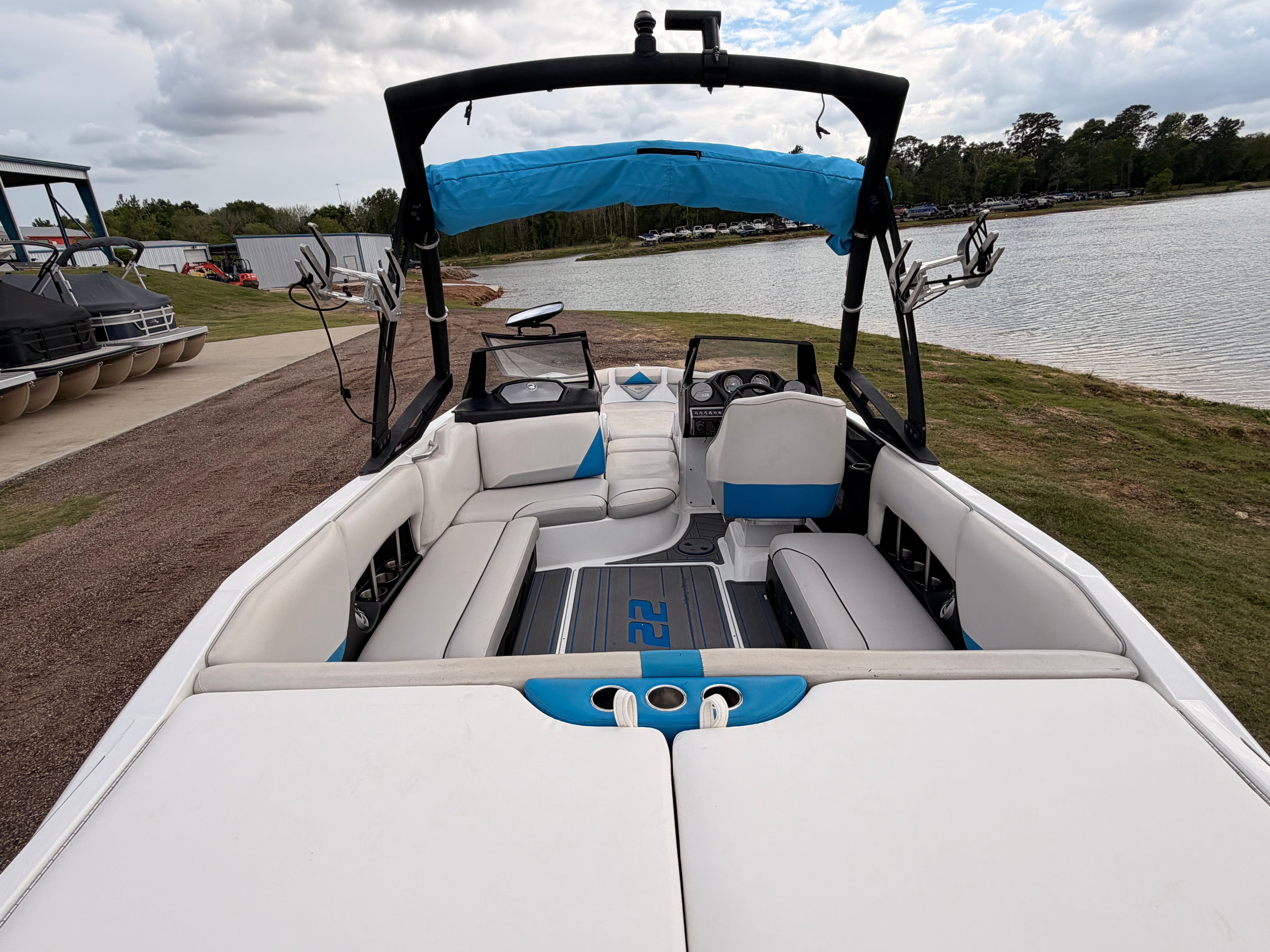 2013 AXIS A22 - Image 9