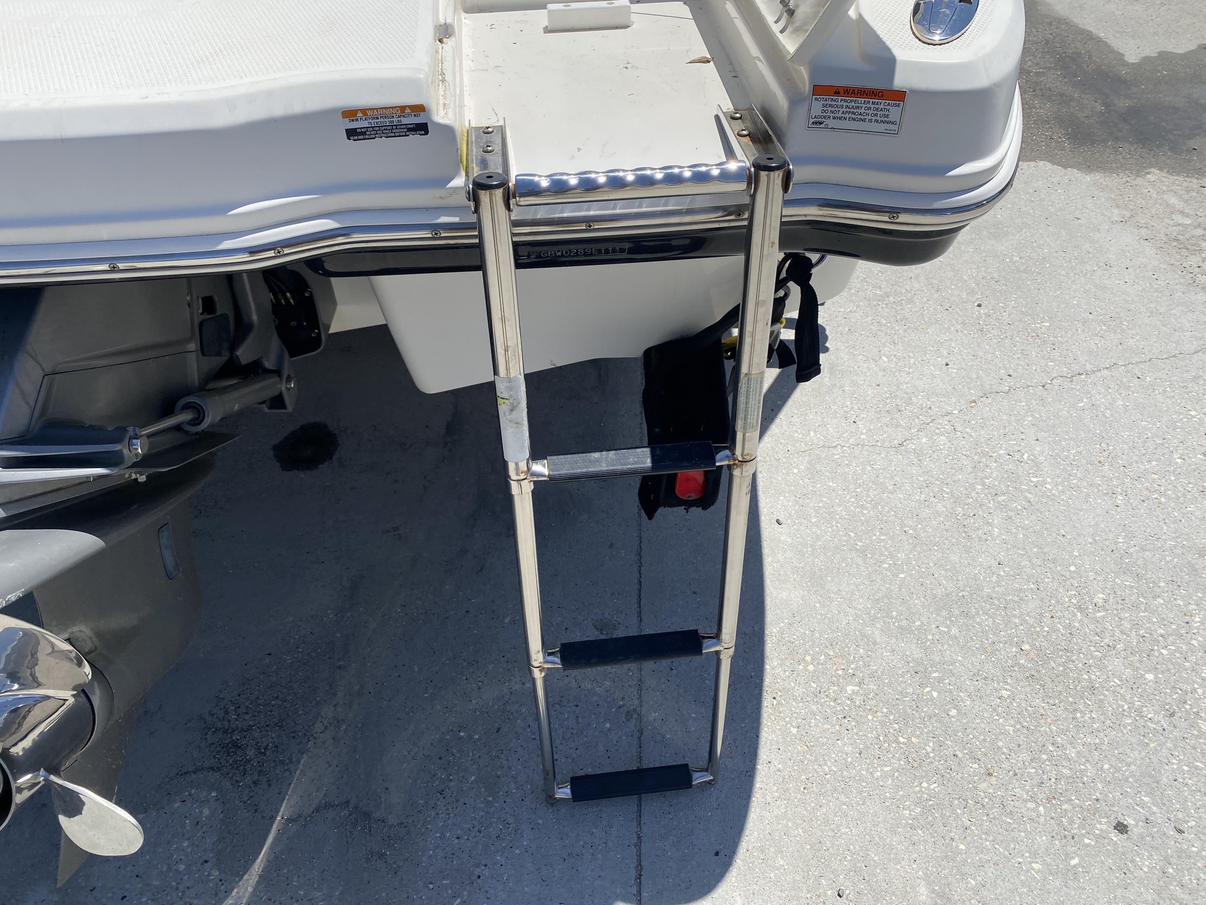 2011 Chaparral 216 SSi - 20