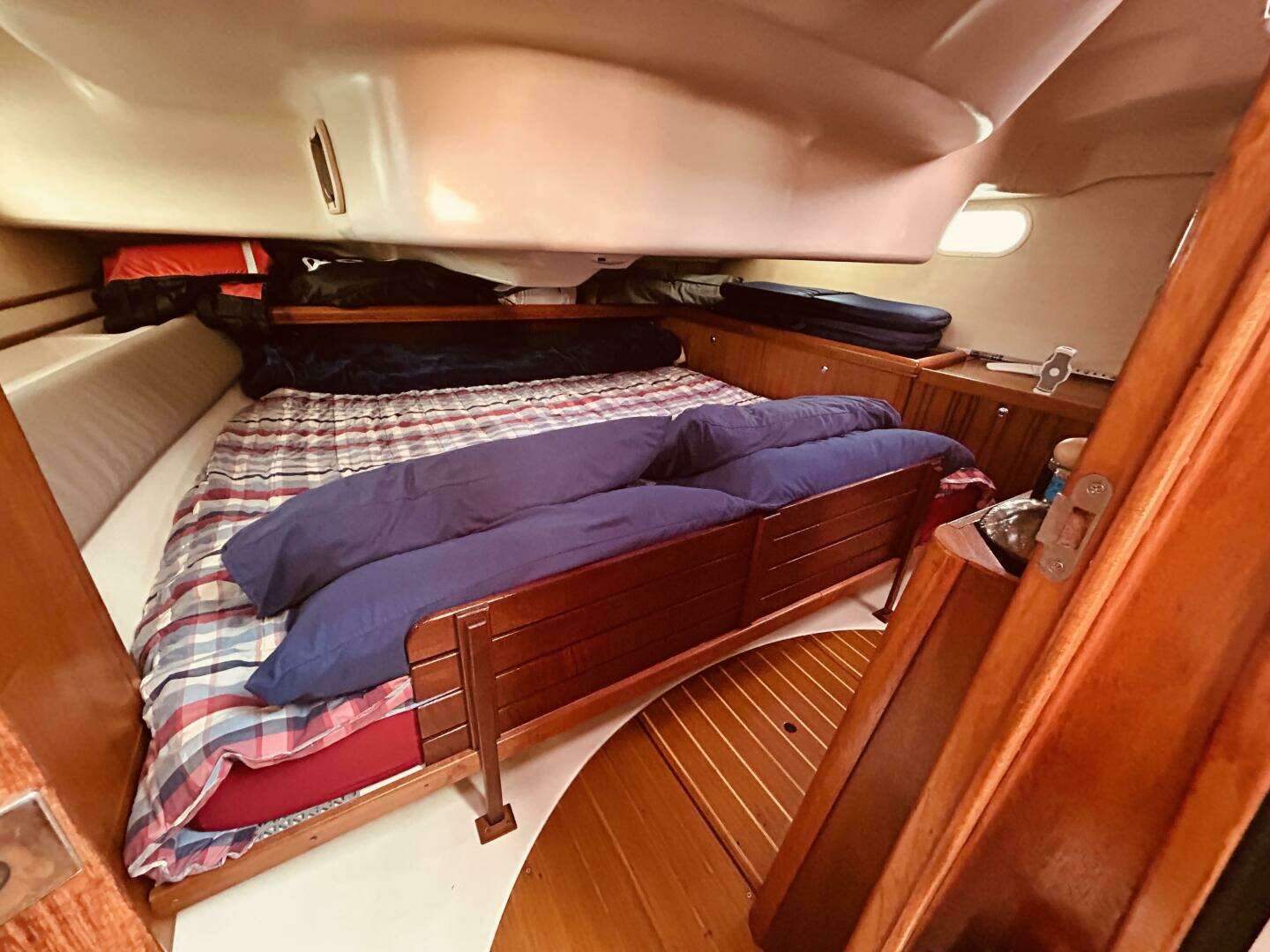 2003 Hunter 386 - Image 19