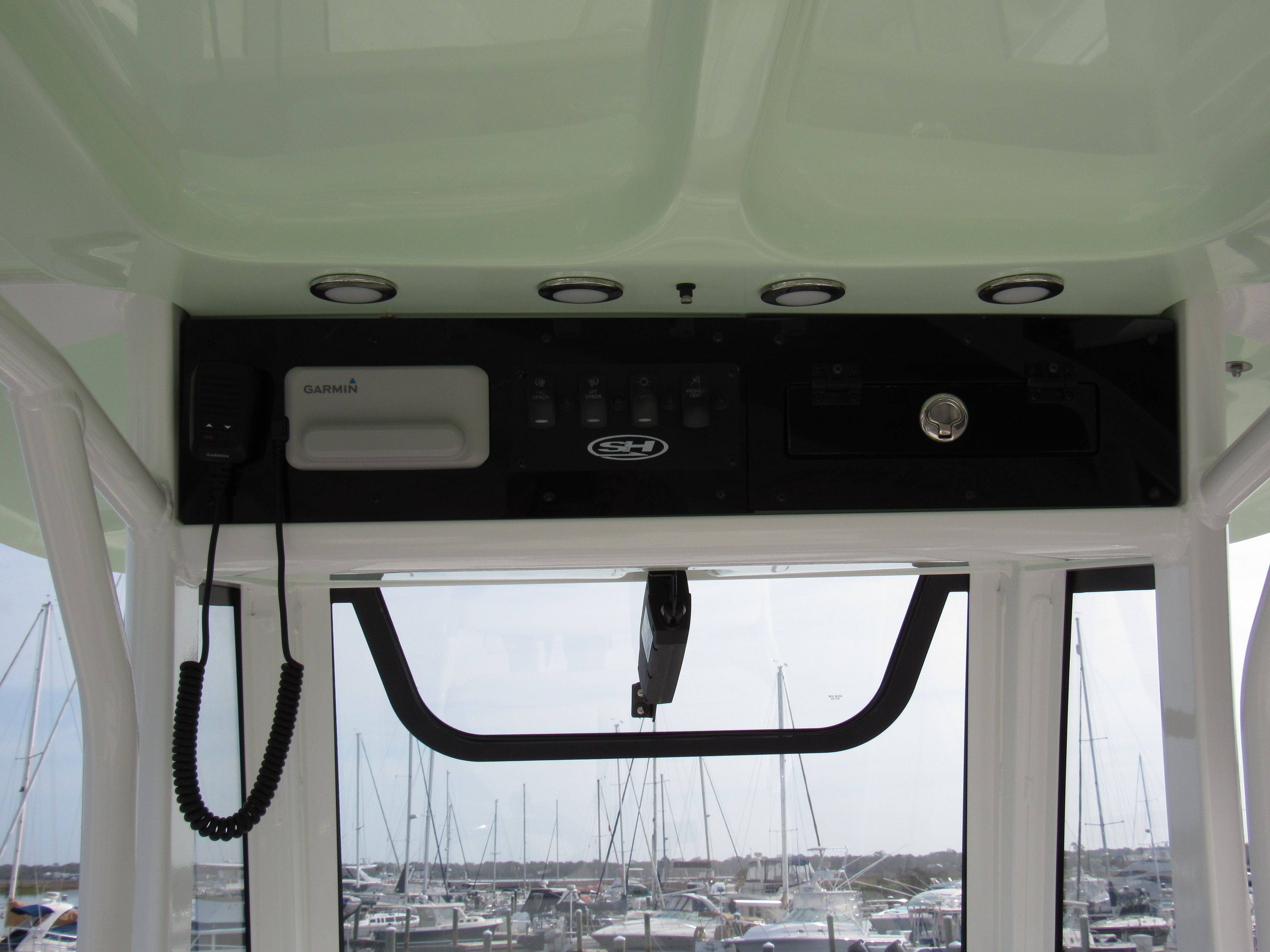 2025 Sea Hunt 235SE - 9