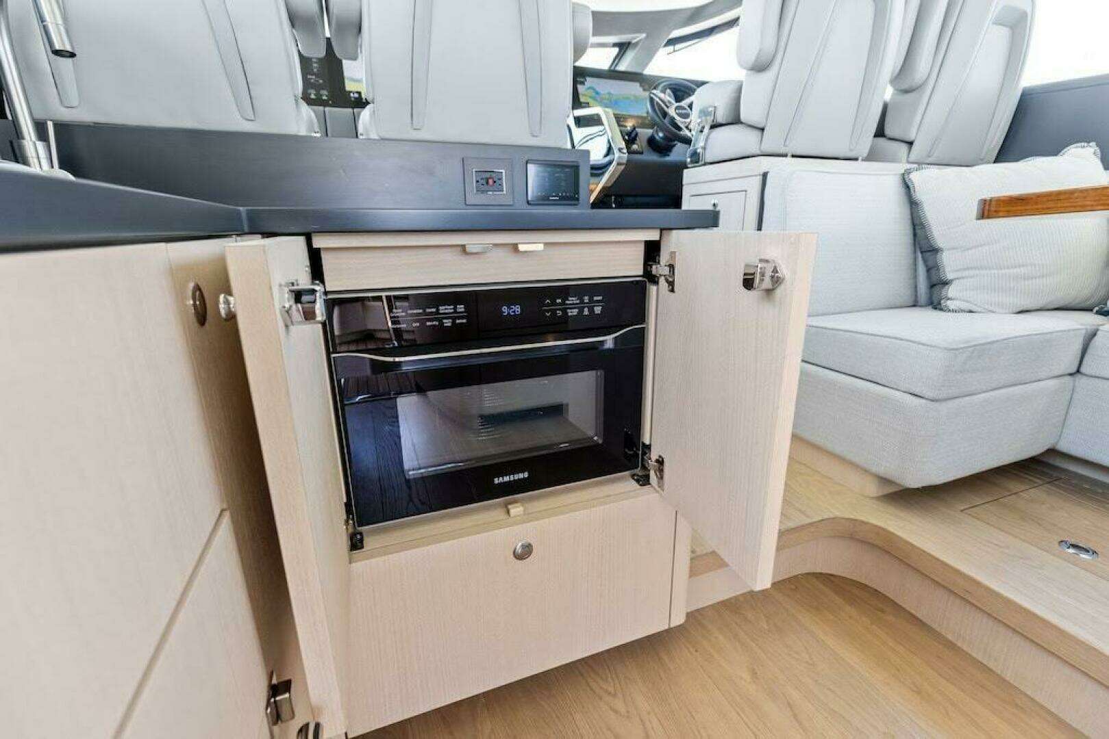 2027 Scout 670 LXS - Image 67