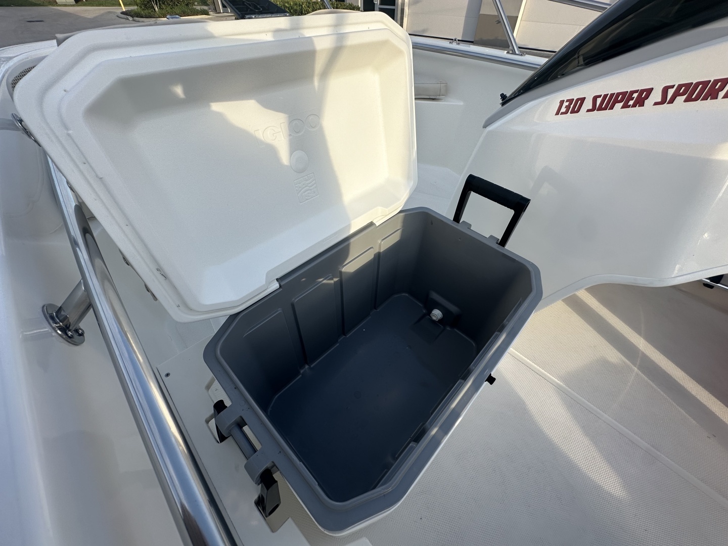 2025 Boston Whaler 130 Super Sport - Image 14