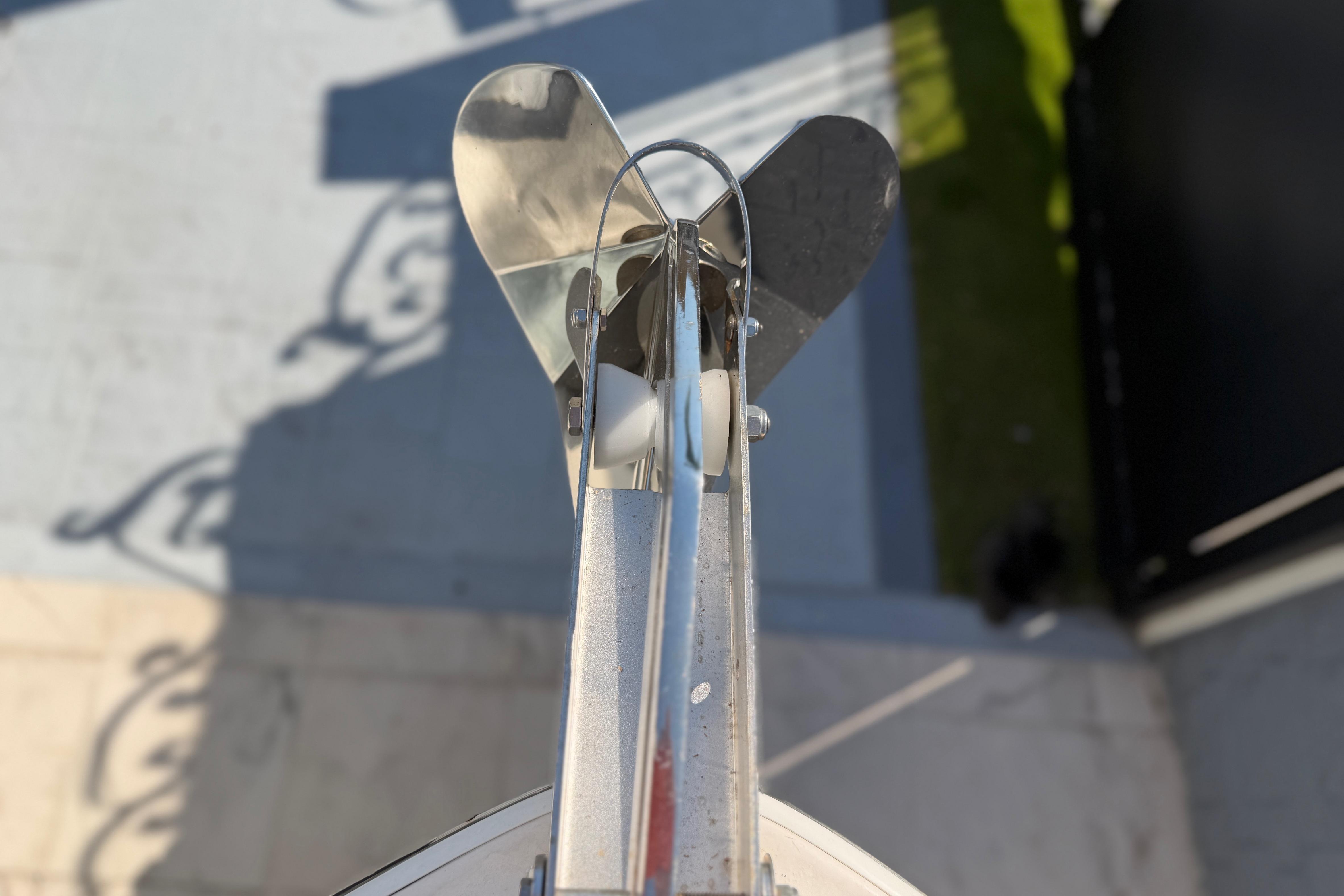 Bow view of 2004 Grady White 273 boat anchor, showcasing stainless steel design.