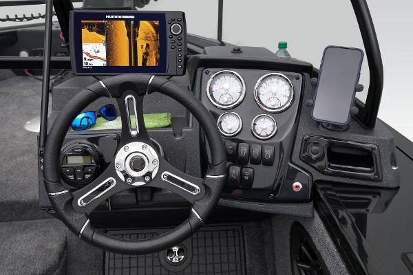2025 Tracker Targa V-19 WT - 39