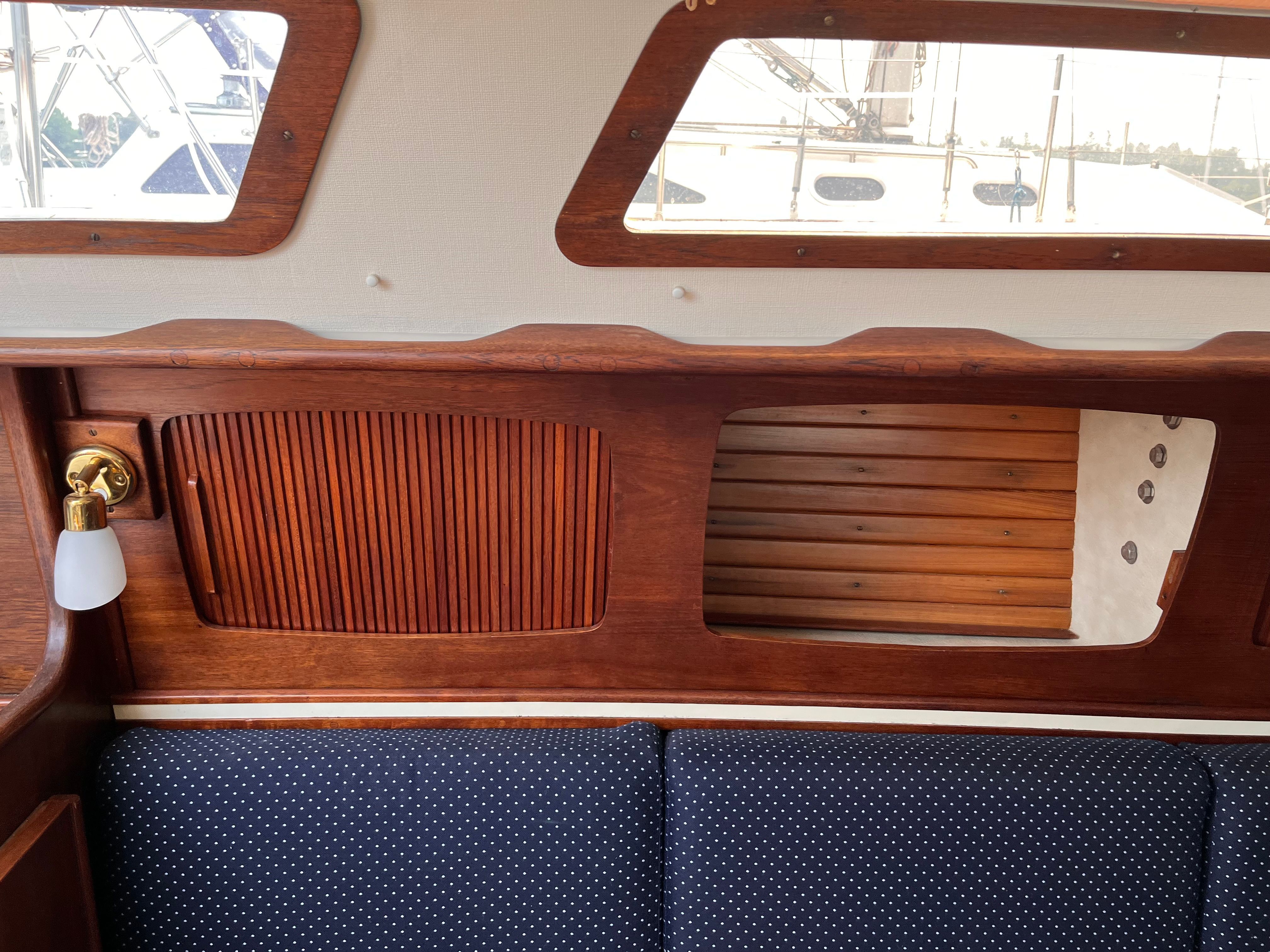 Interior of a 1989 Sabre 30 III yacht with wooden finish.