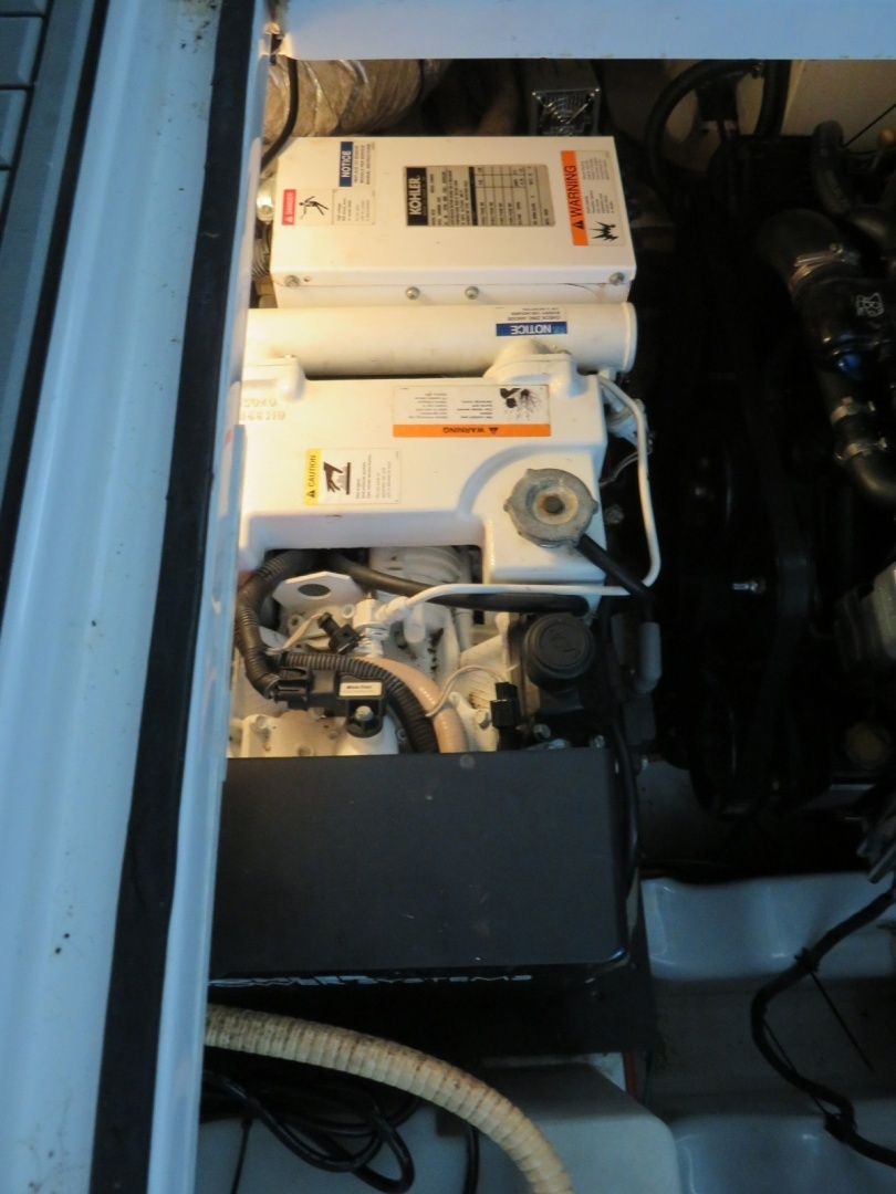 2008 Four Winns 338 Vista - Image 19