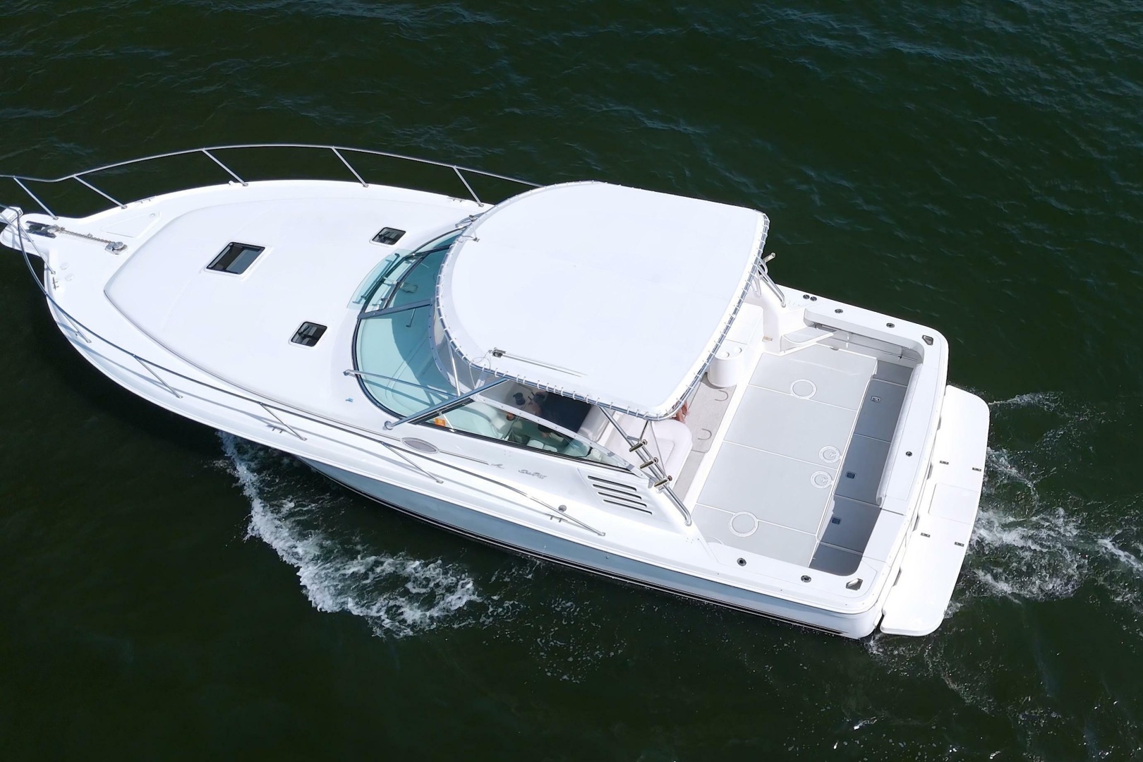 1997 Sea Ray 370 Express Cruiser - Image 3