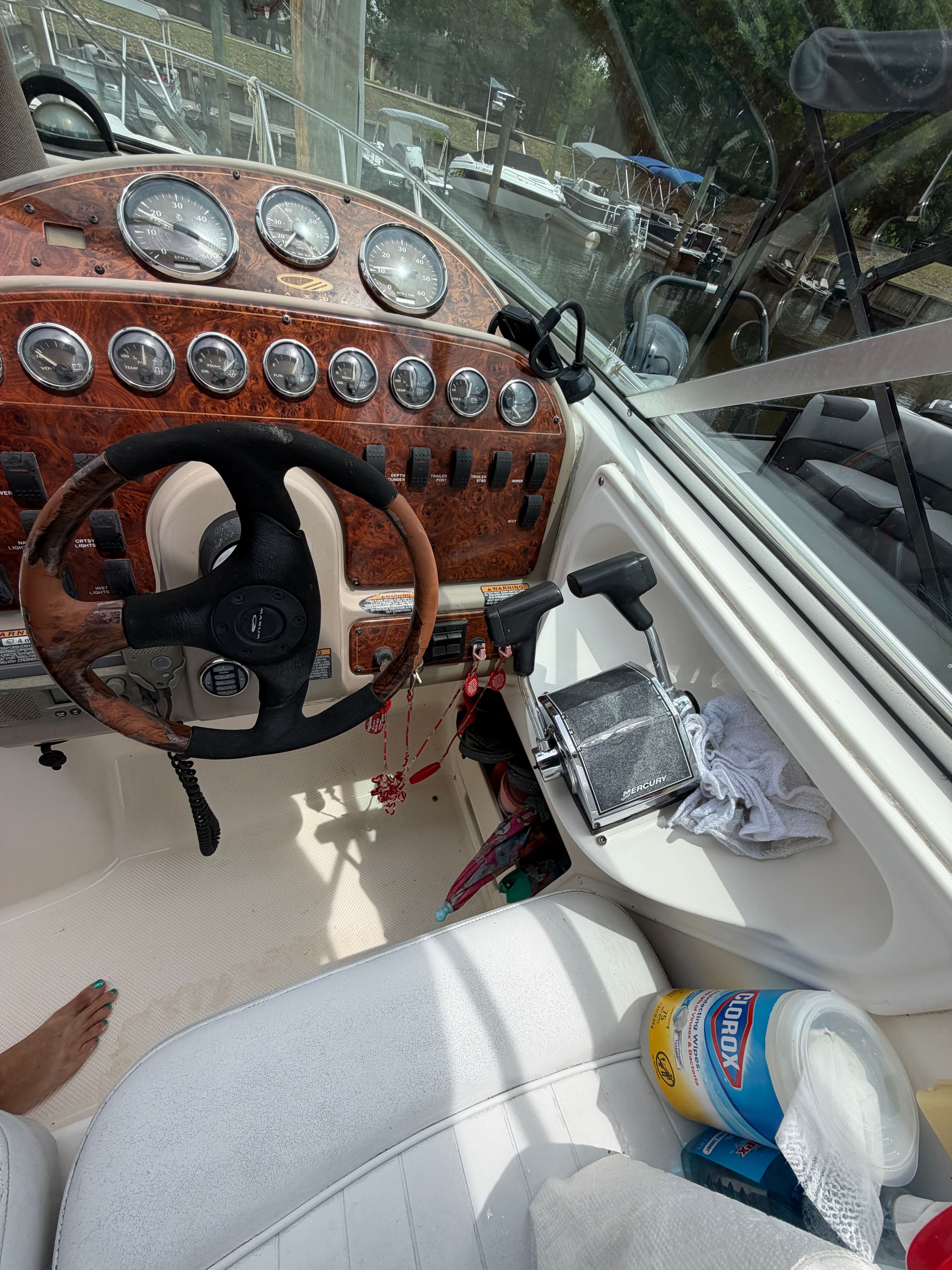 2003 Maxum 2900 SCR - 6