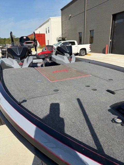 2023 Ranger 521 - 3