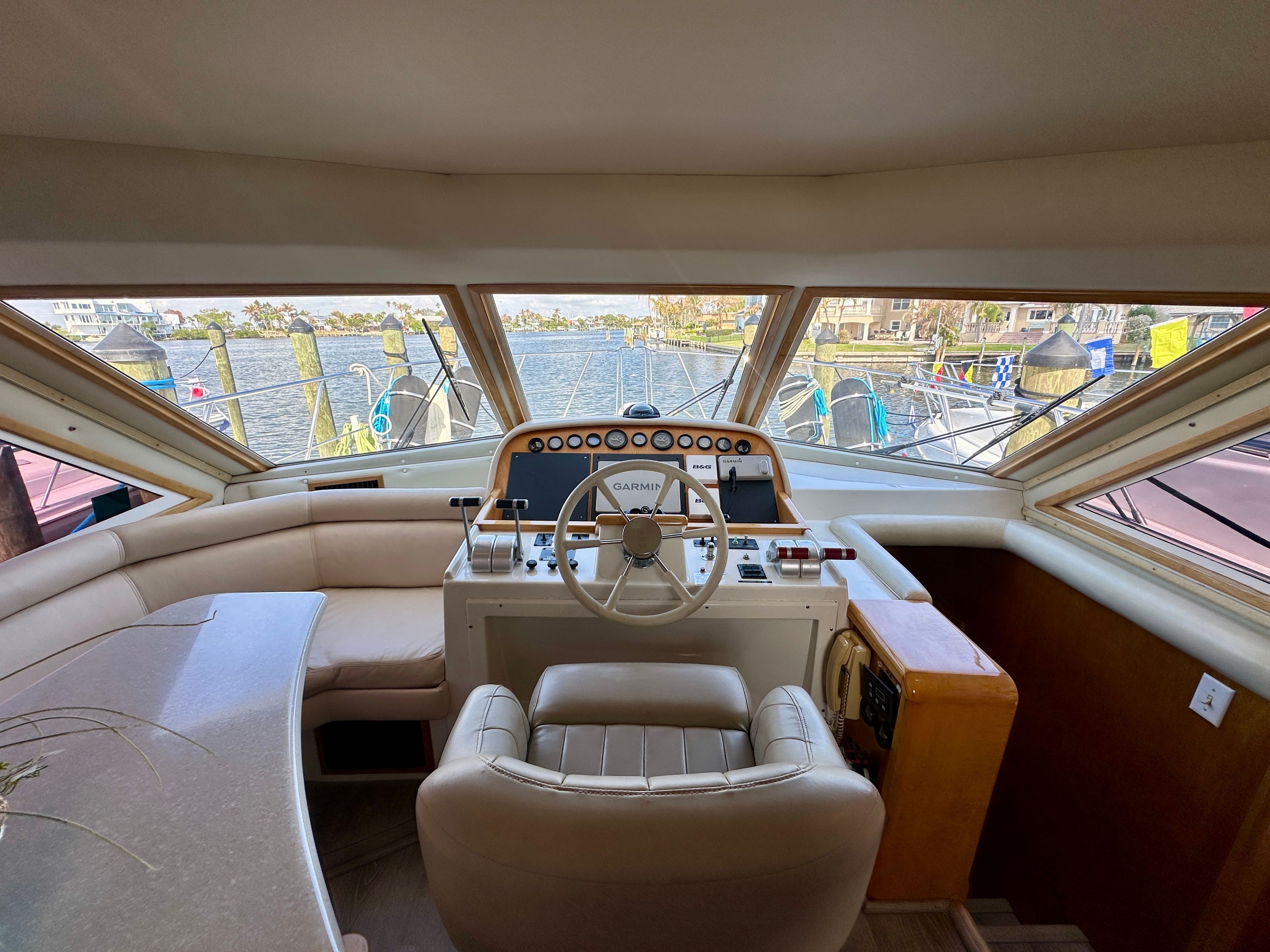 2000 Navigator 46 Pilothouse Classic - 18