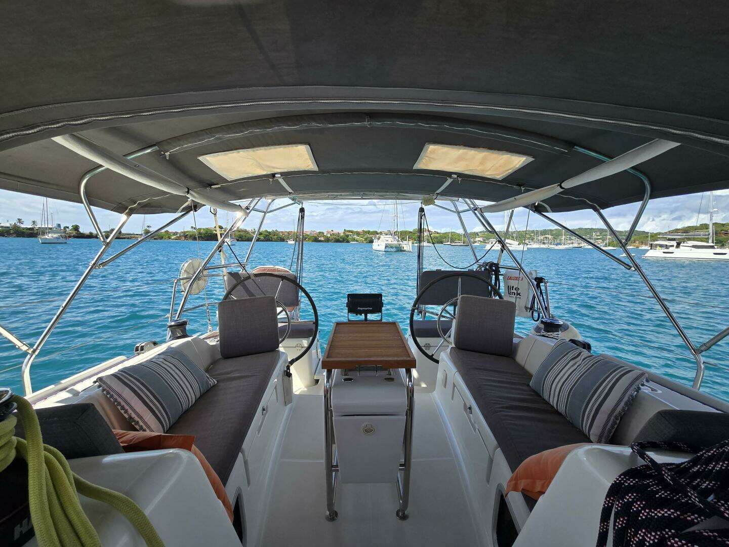 2013 Jeanneau Sun Odyssey 409 - Image 6