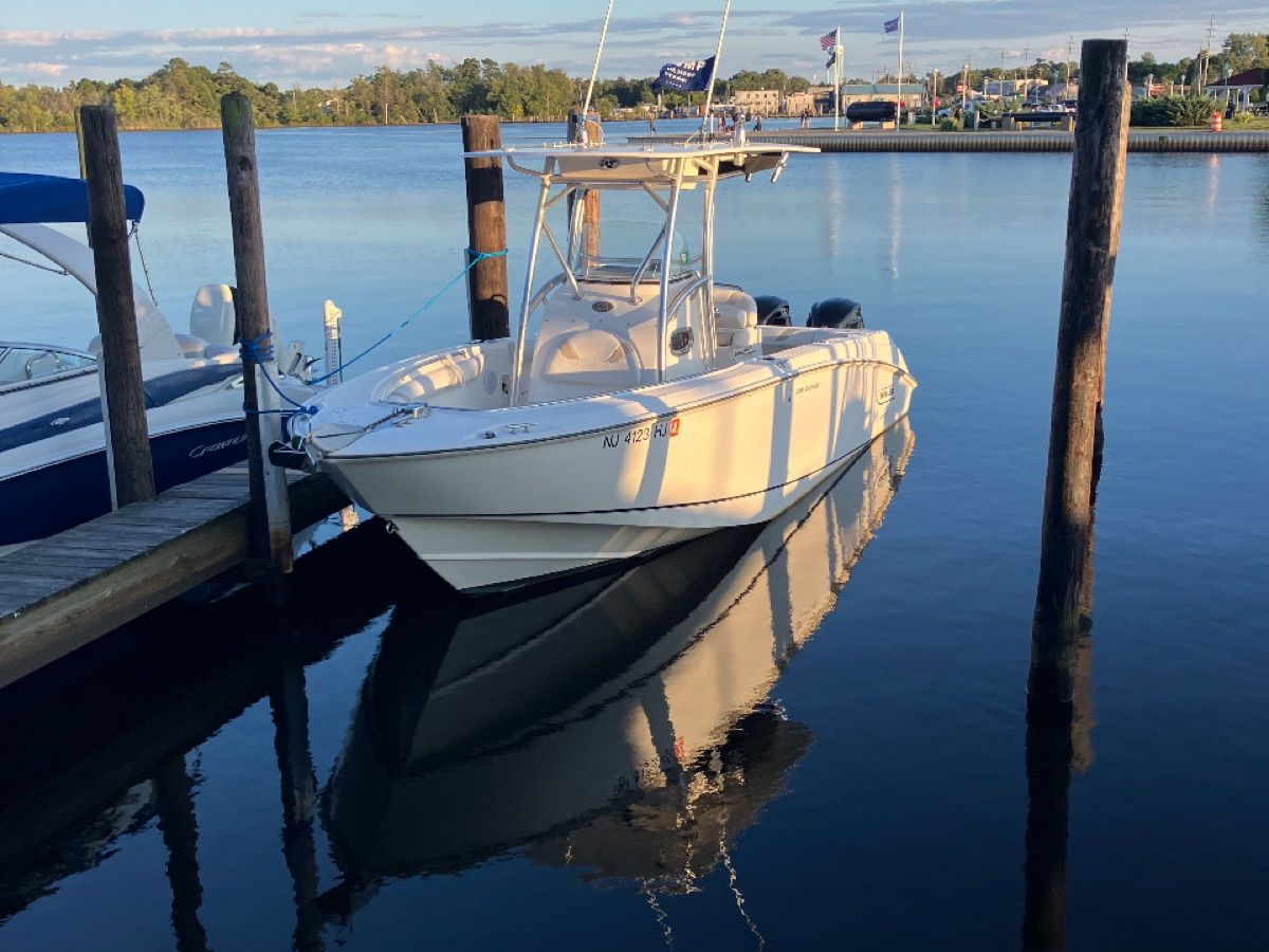 2008 Boston Whaler 240 Outrage - 2