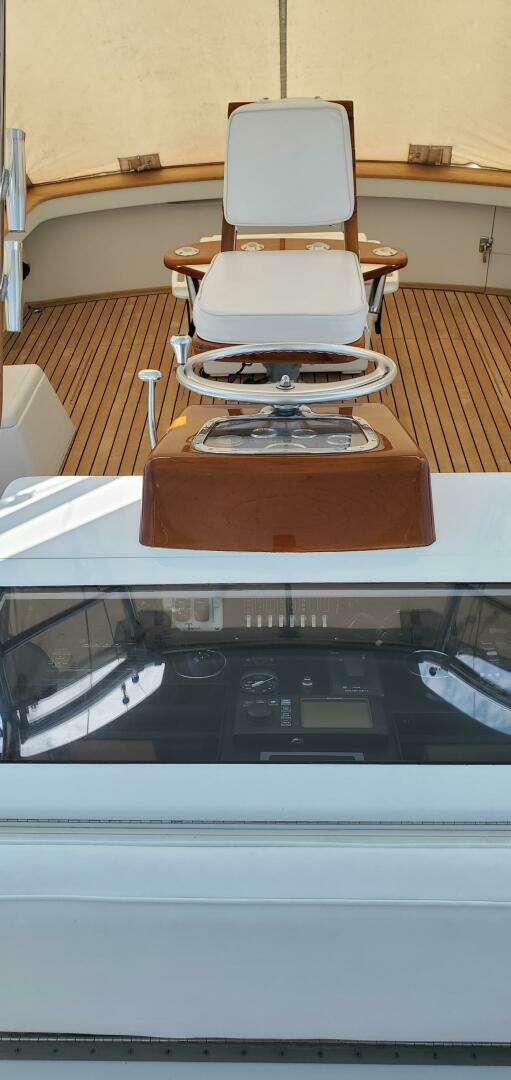 1985 Rybovich 32 Express Walkaround Sportfish - Image 20