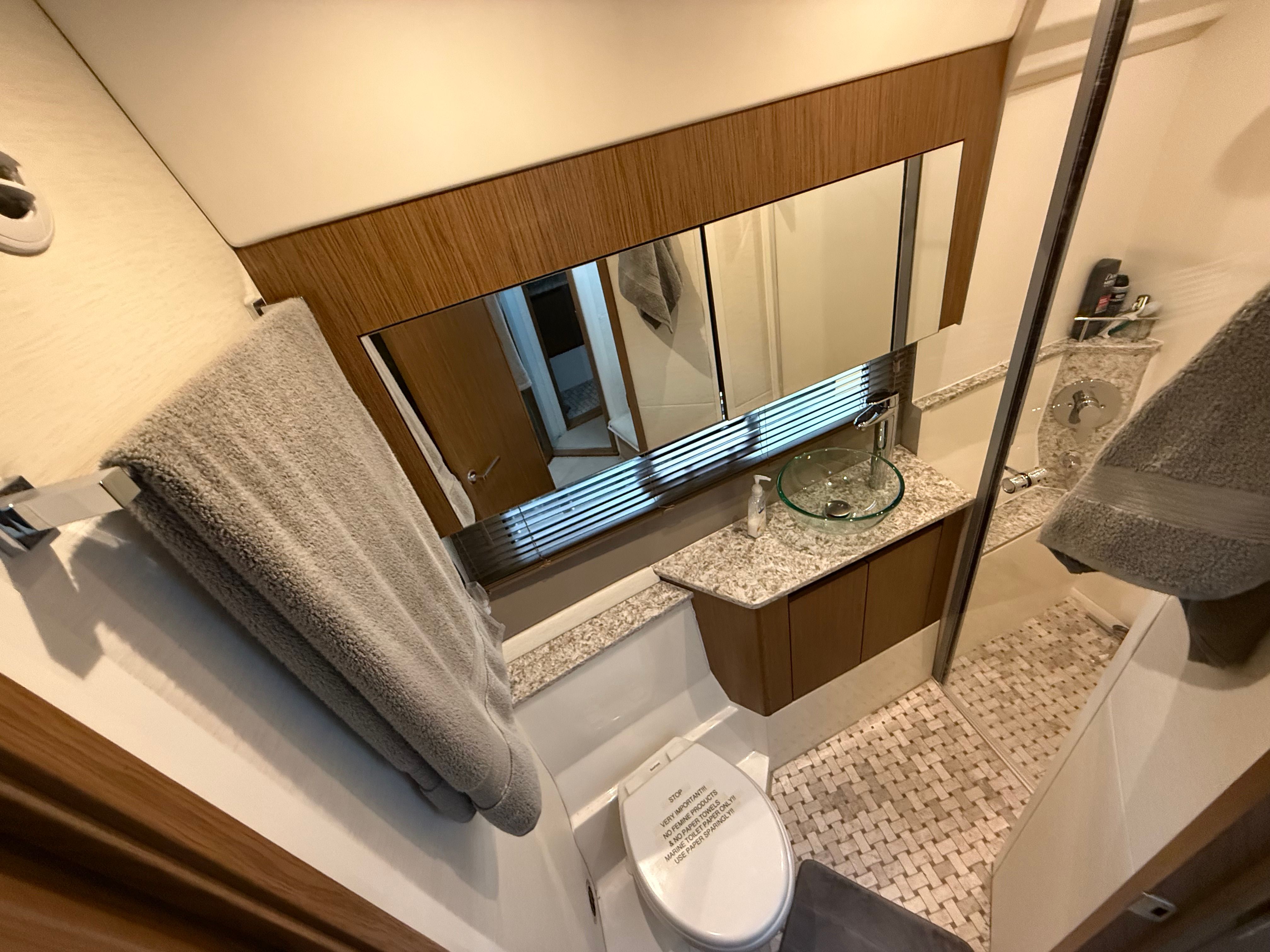 2017 Sea Ray Sundancer 460 - 9