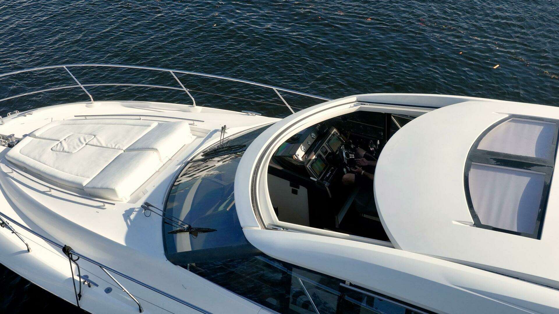 2013 Prestige 500 S - Image 67