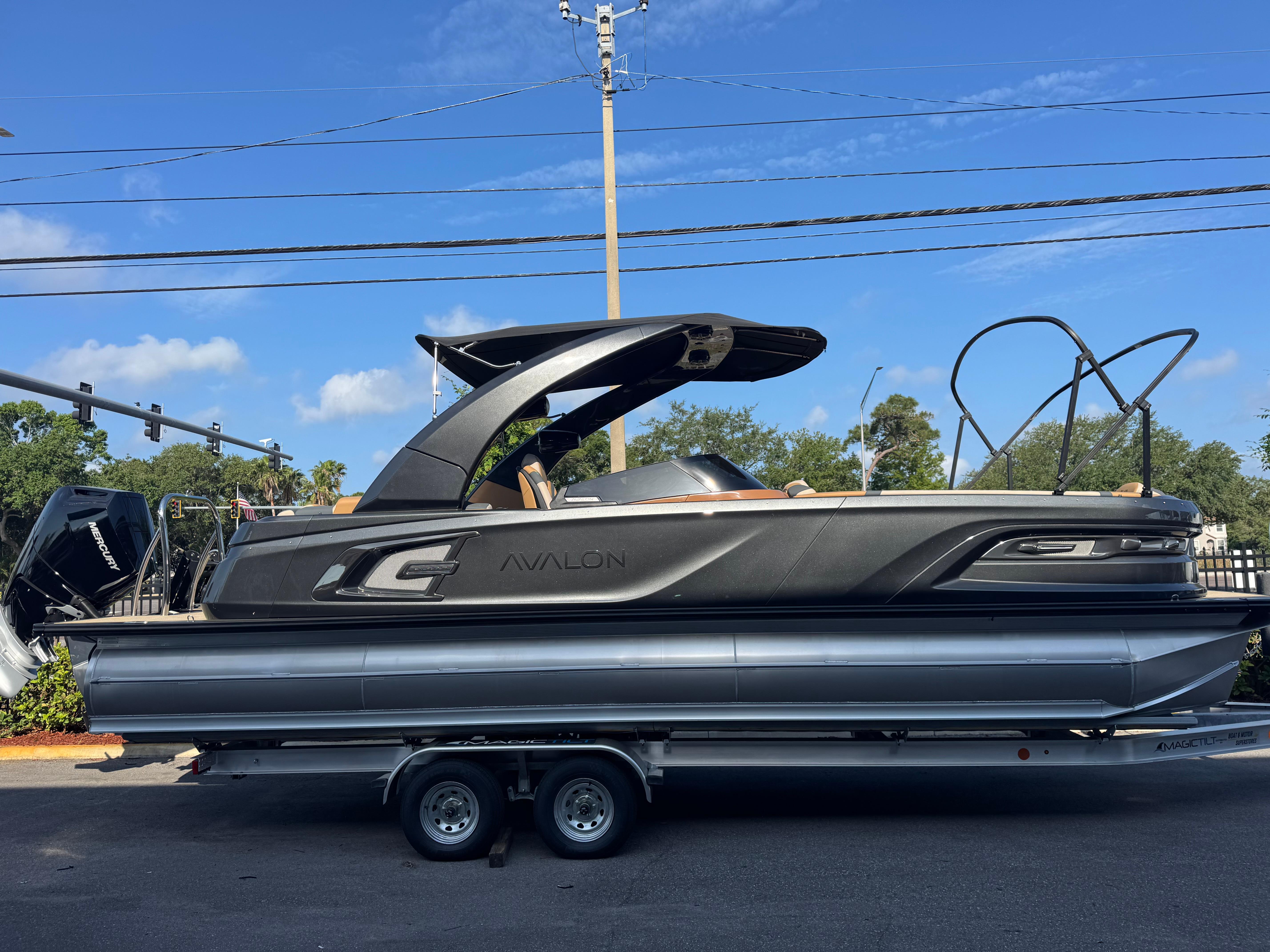 2025 Avalon Excalibur - 27'