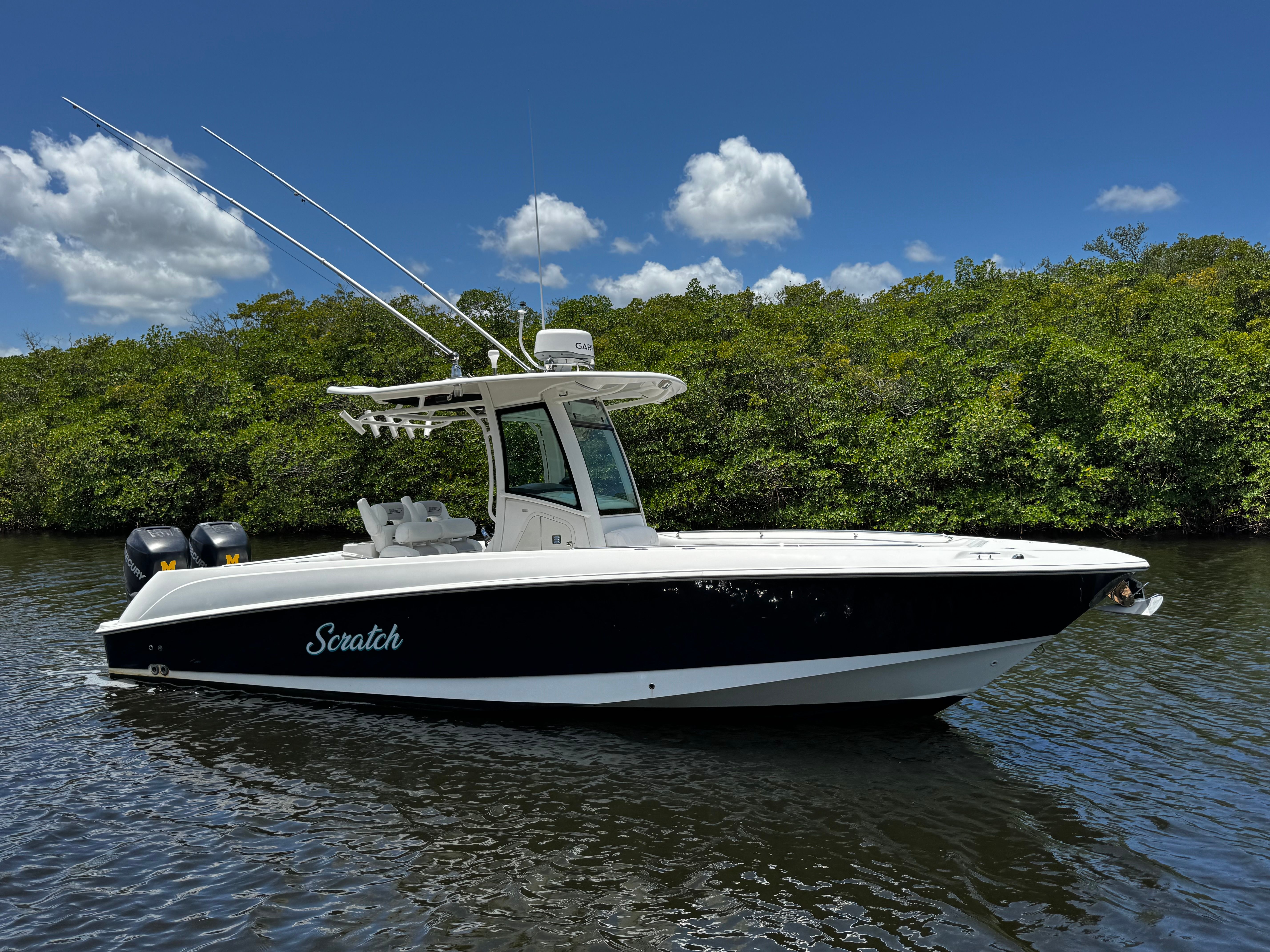2011 Boston Whaler 280 Outrage