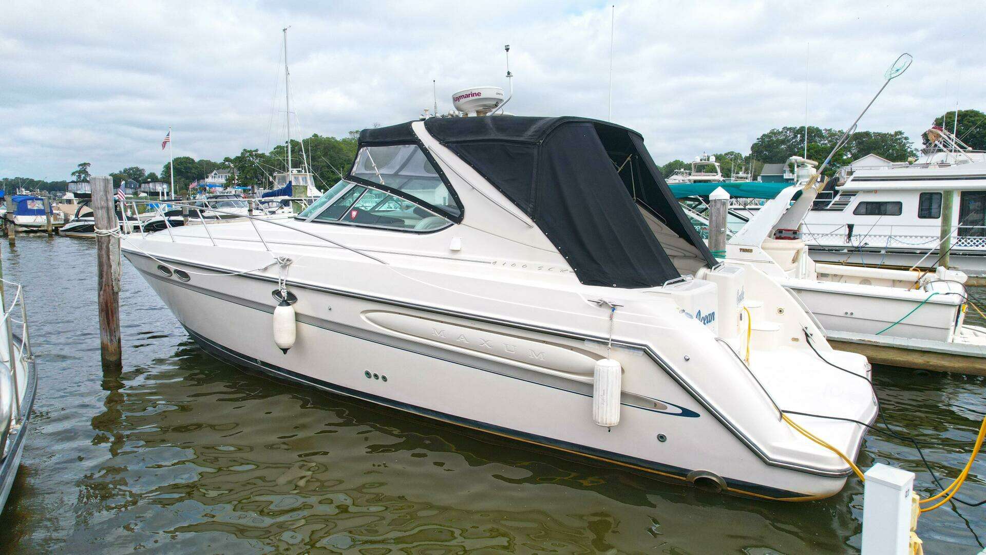 1999 Maxum 4100 - Image 2