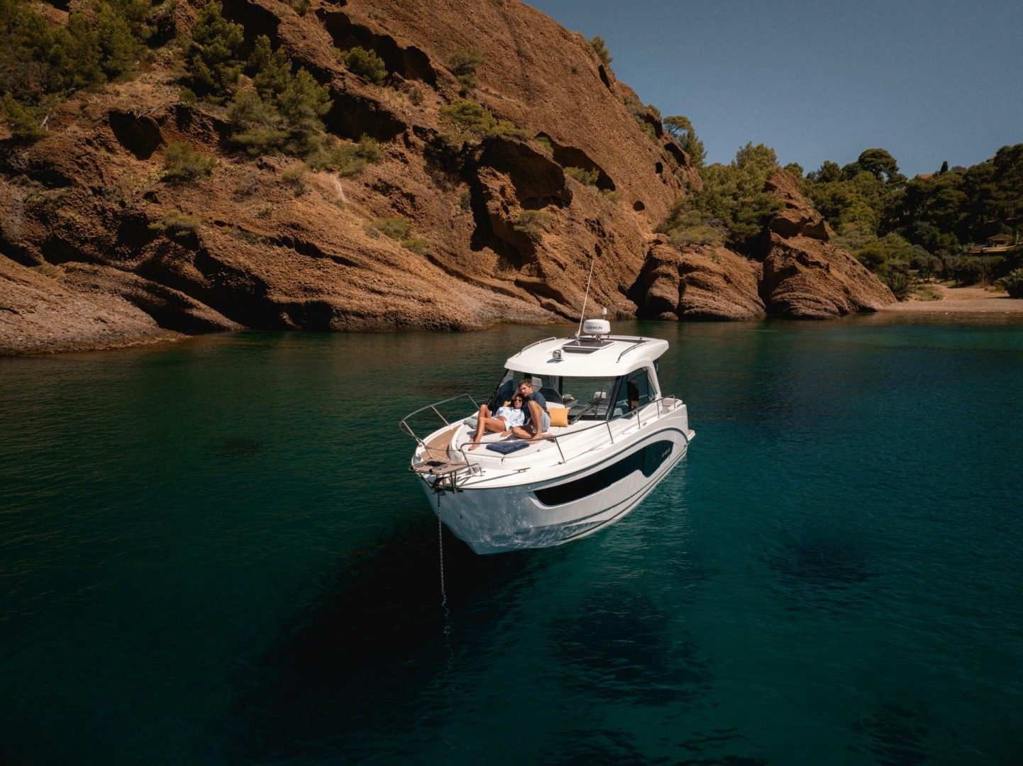 2027 Beneteau Antares 9 - Image 22
