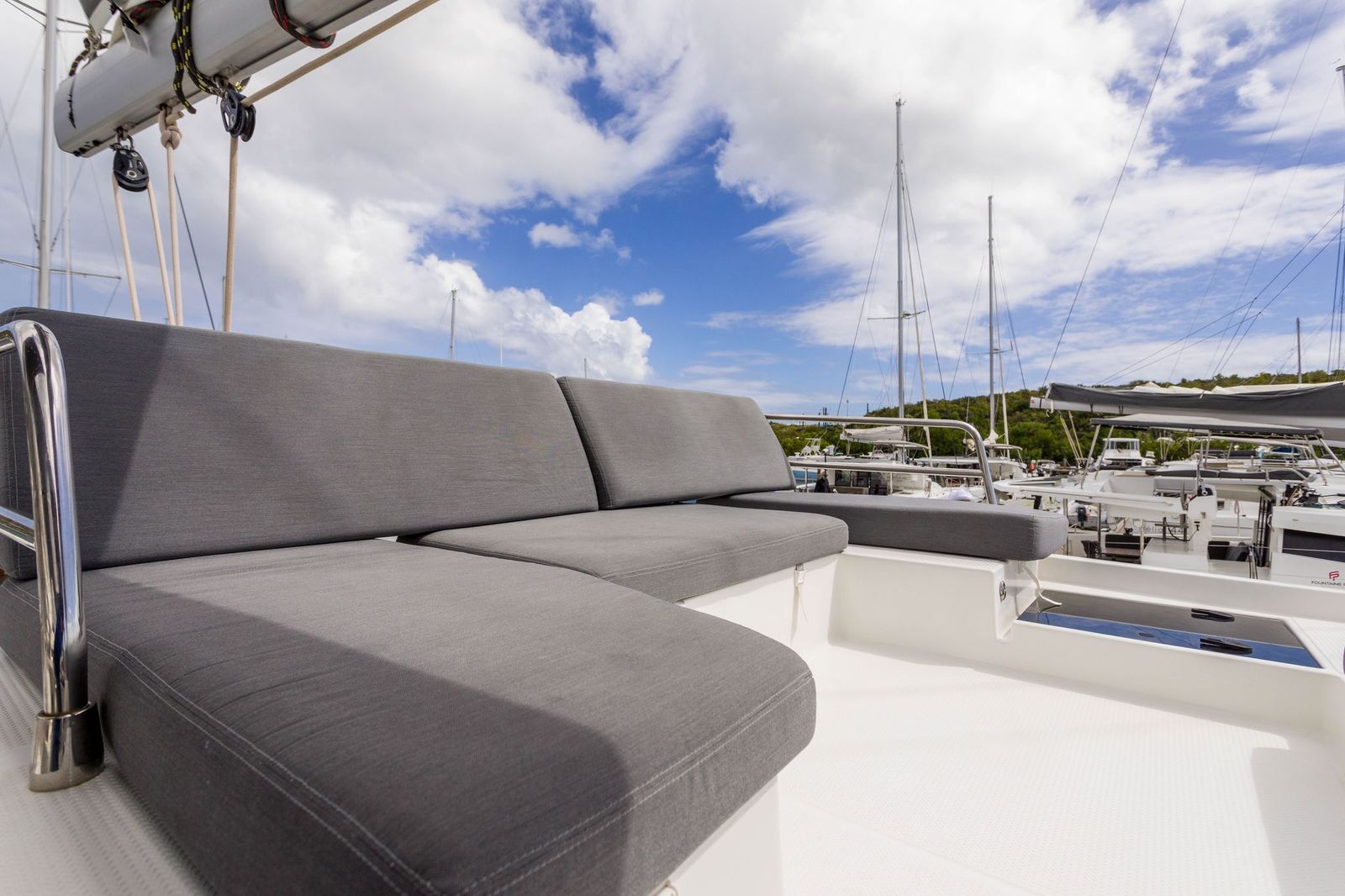 2020 Fountaine Pajot Saona 47 - 32