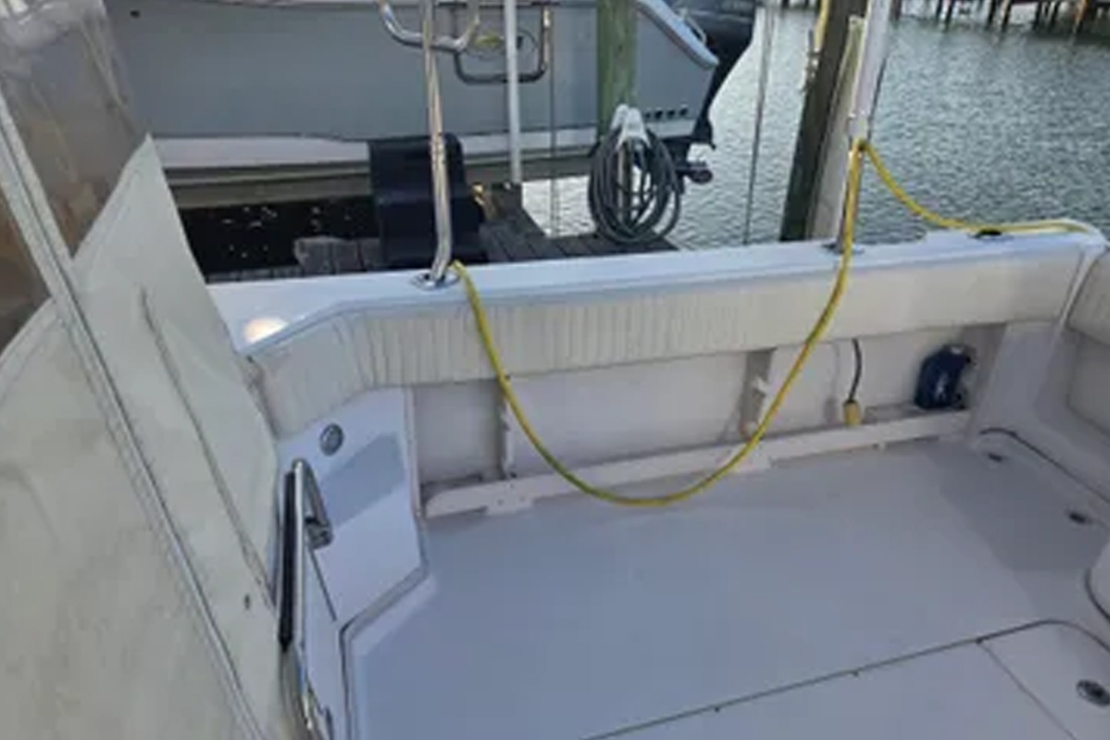 2004 Grady-White Express 330 - Image 40