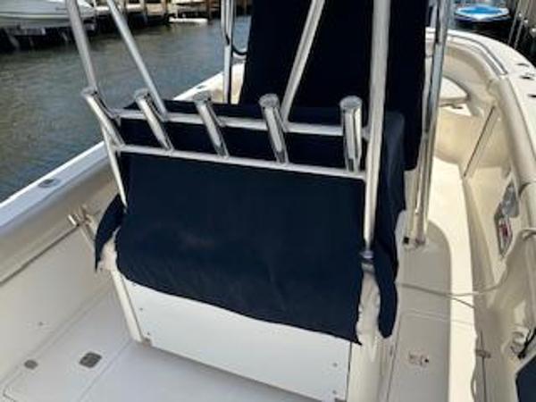 2011 Pursuit C 280 Center Console - 4