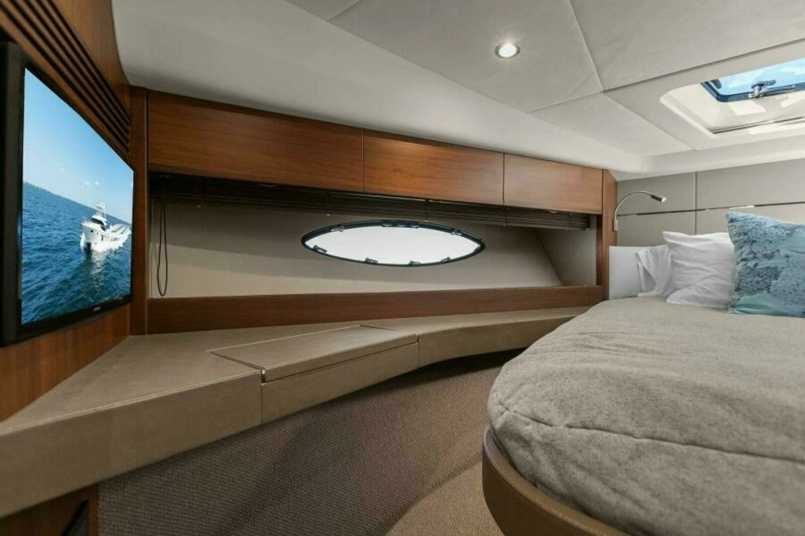 2016 Princess 60 Flybridge - Image 46
