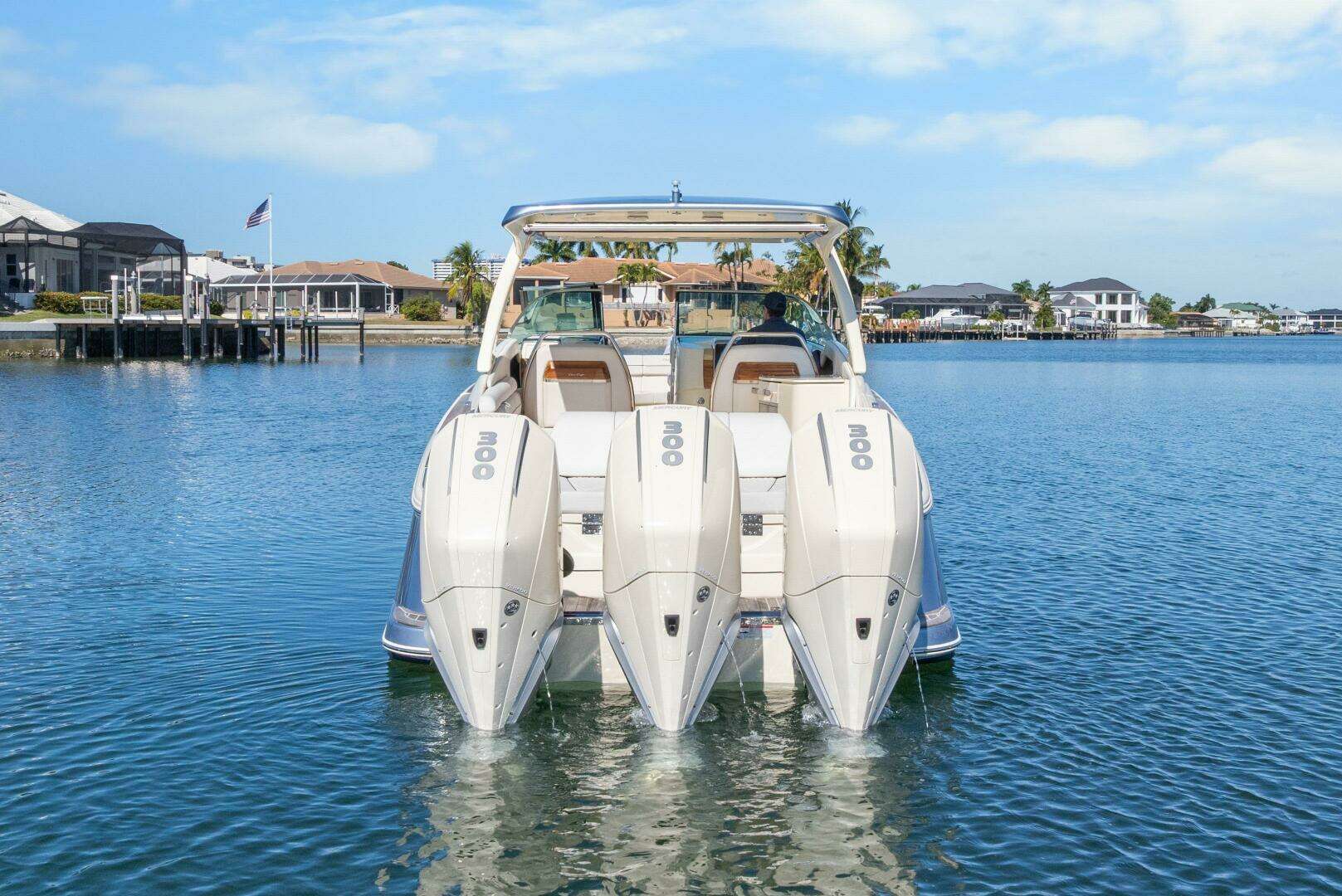 2021 Chris-Craft Launch 35 GT OB - Image 14