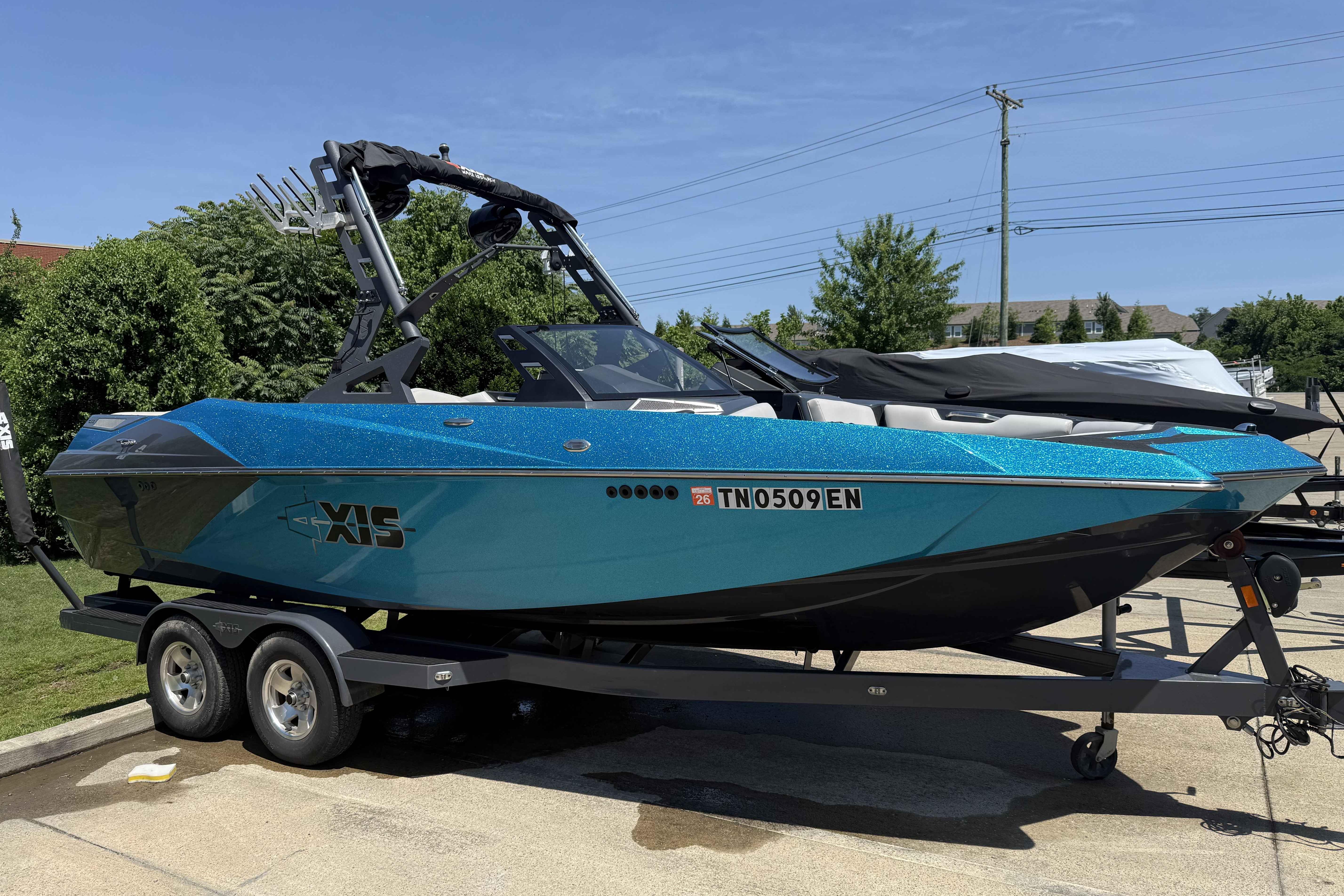 2016 Axis A22