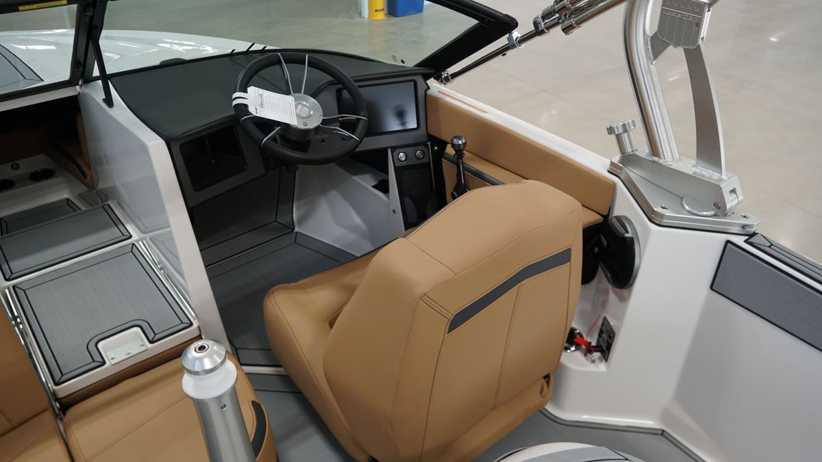2026 MasterCraft ProStar - 14