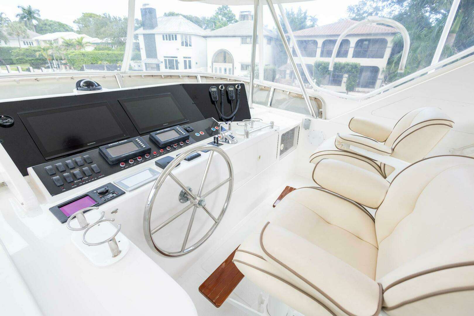2005 Ocean Alexander Raised Pilothouse Flybridge Sedan - Image 25