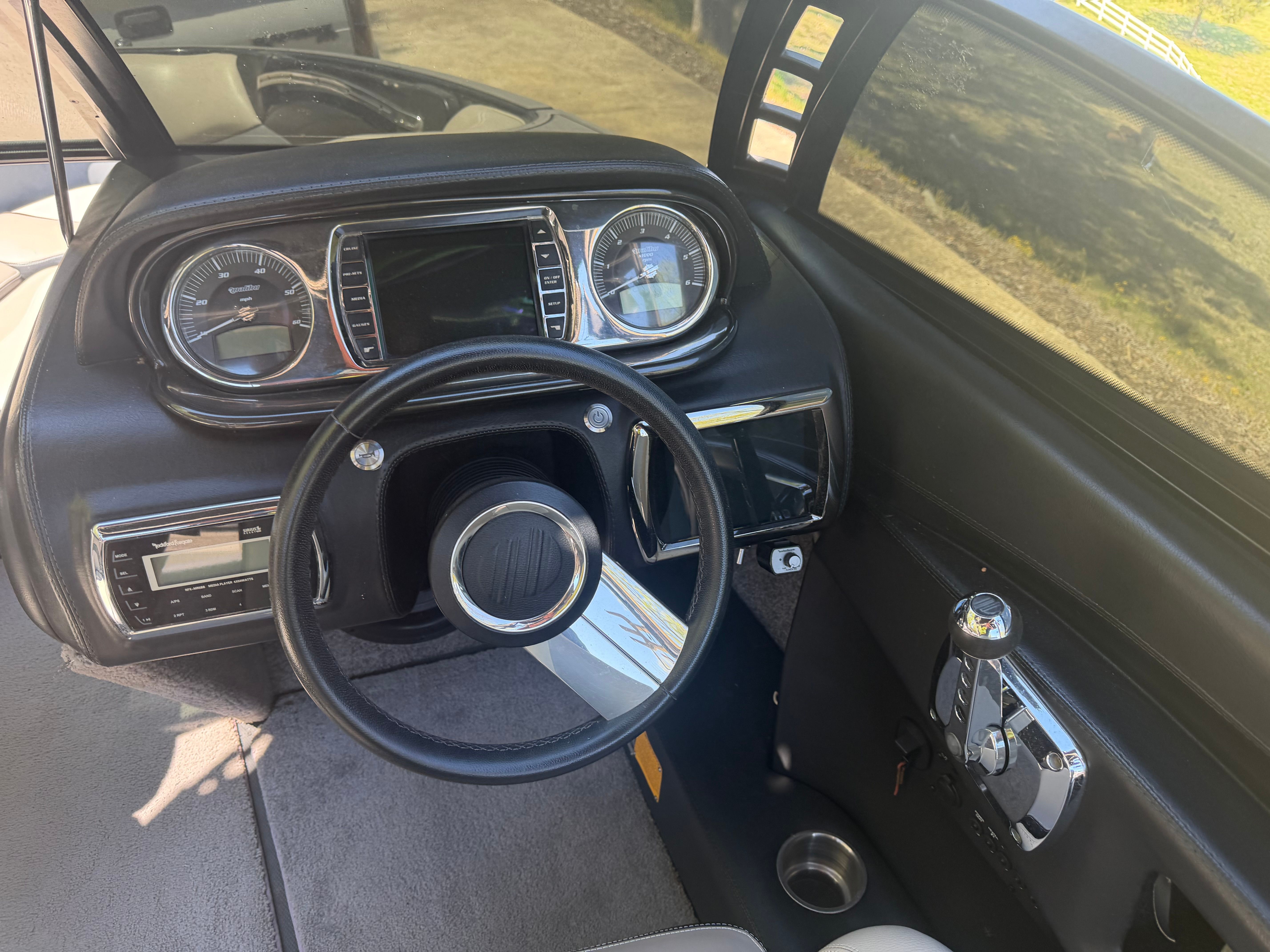 2013 Malibu Wakesetter 23 LSV - 24